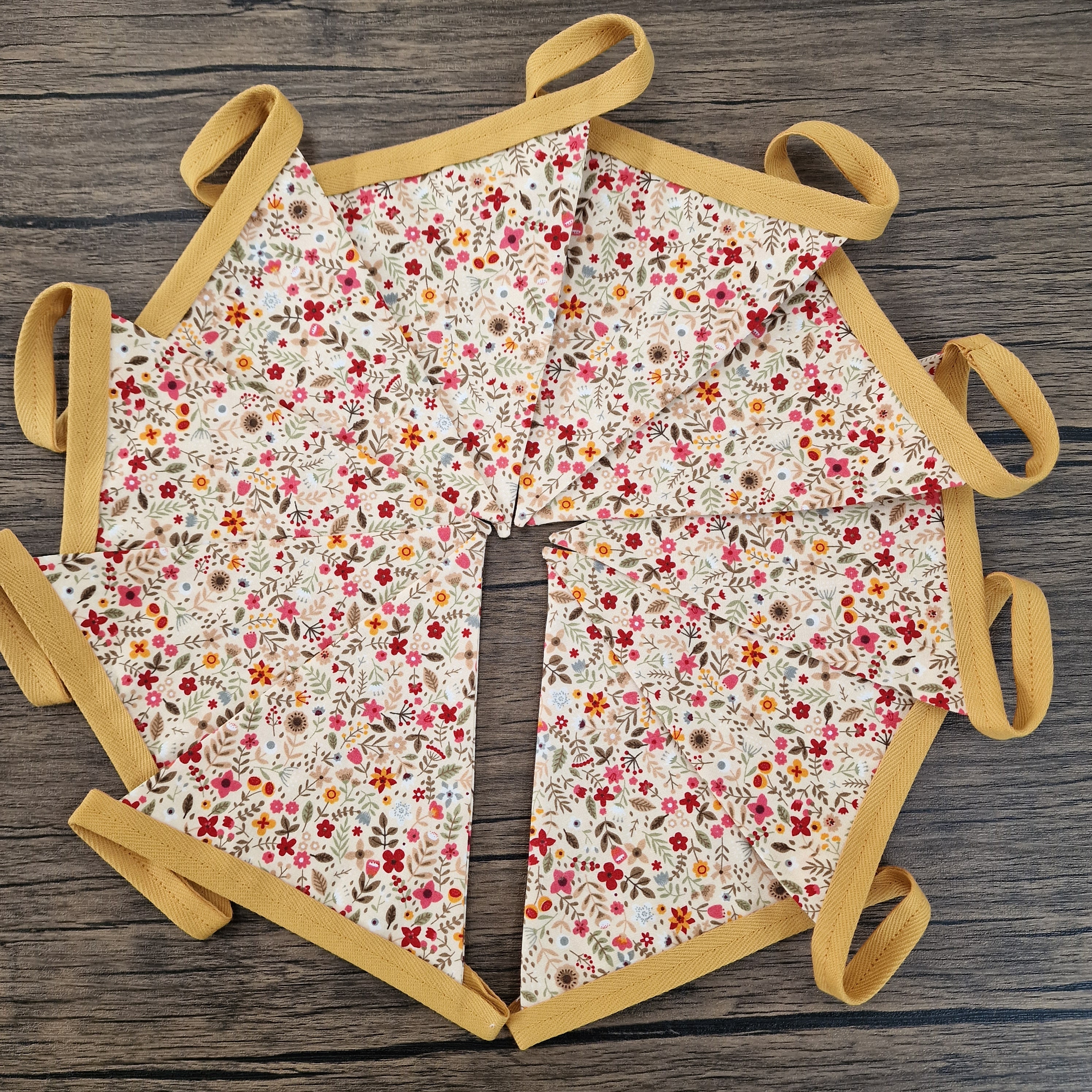 Woodland Ditsy Floral Fabric Bunting 