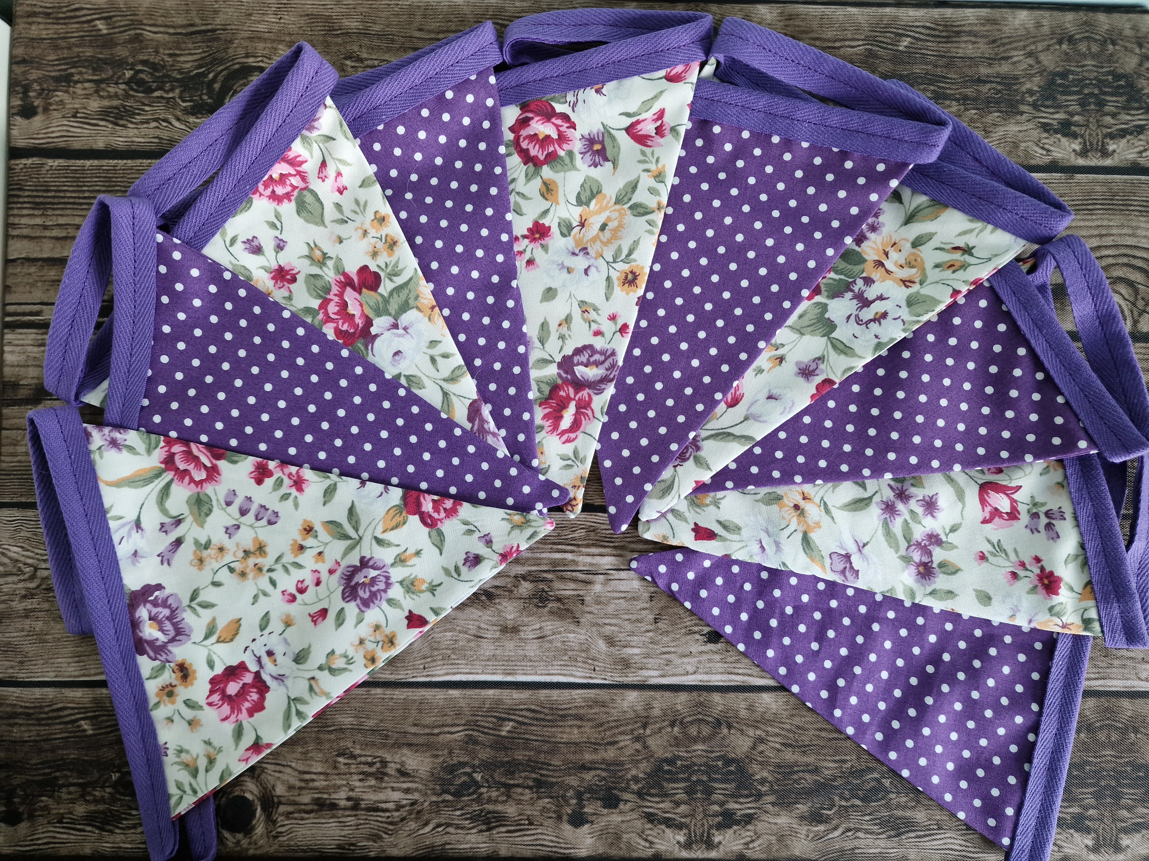 Vintage Style Wild Purple flowers & Purple Spotted Fabric Bunting 