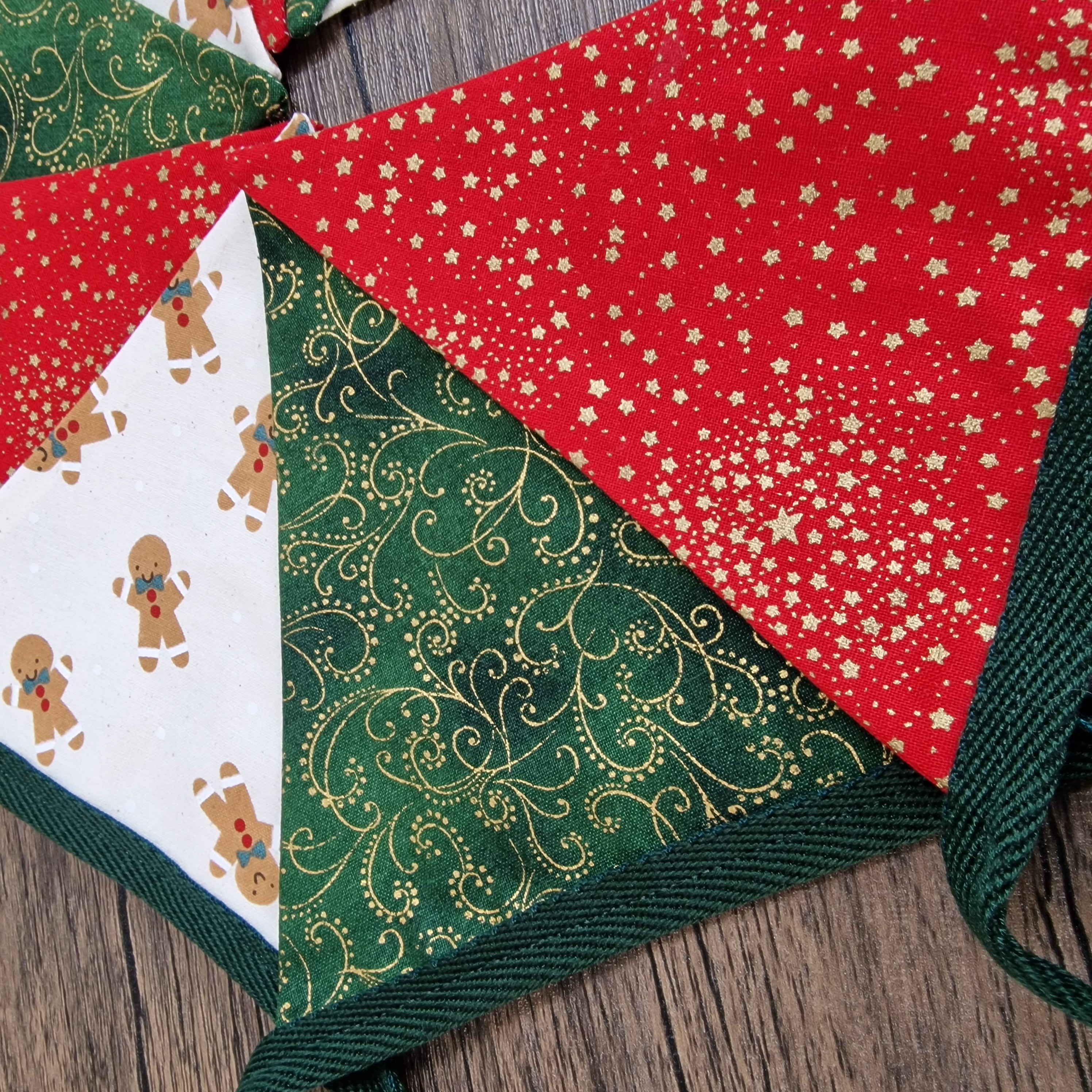 Christmas Fireplace Bunting - red & green Gingerbread man Design 