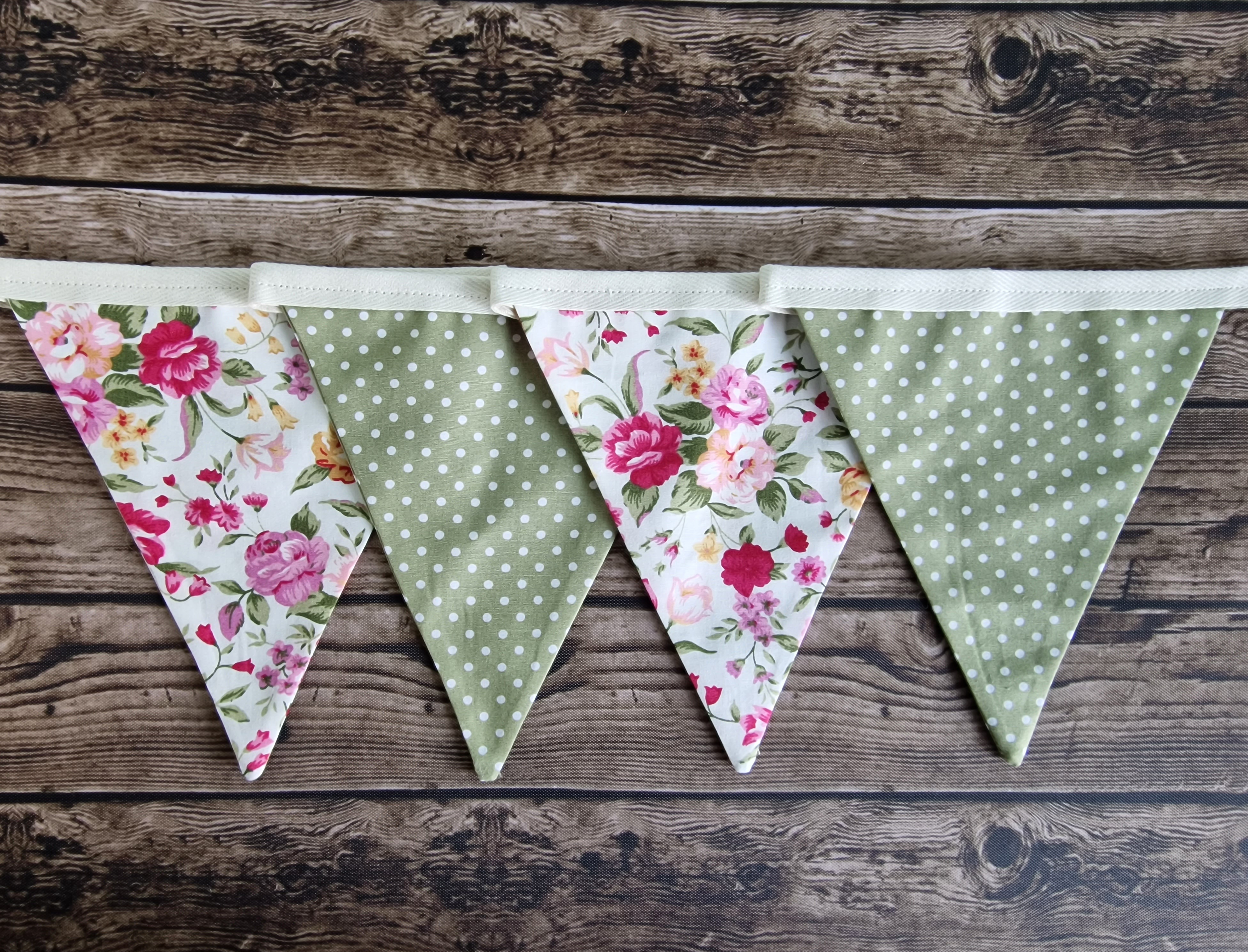 Vintage Style Wild Pink flowers & Sage Spotted Double Sided Fabric Bunting 