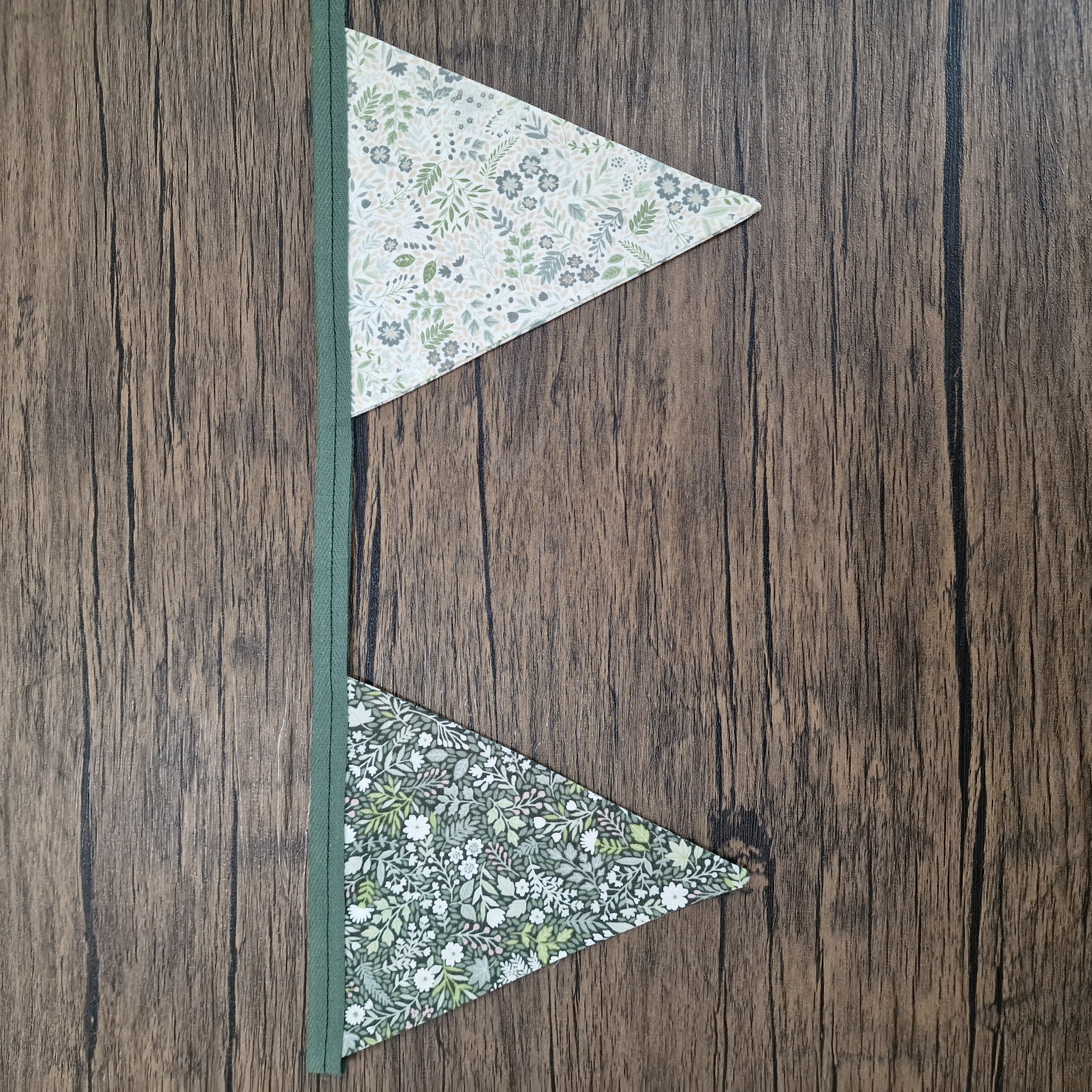 Vintage Style Green & Cream floral Double Sided Fabric Bunting 