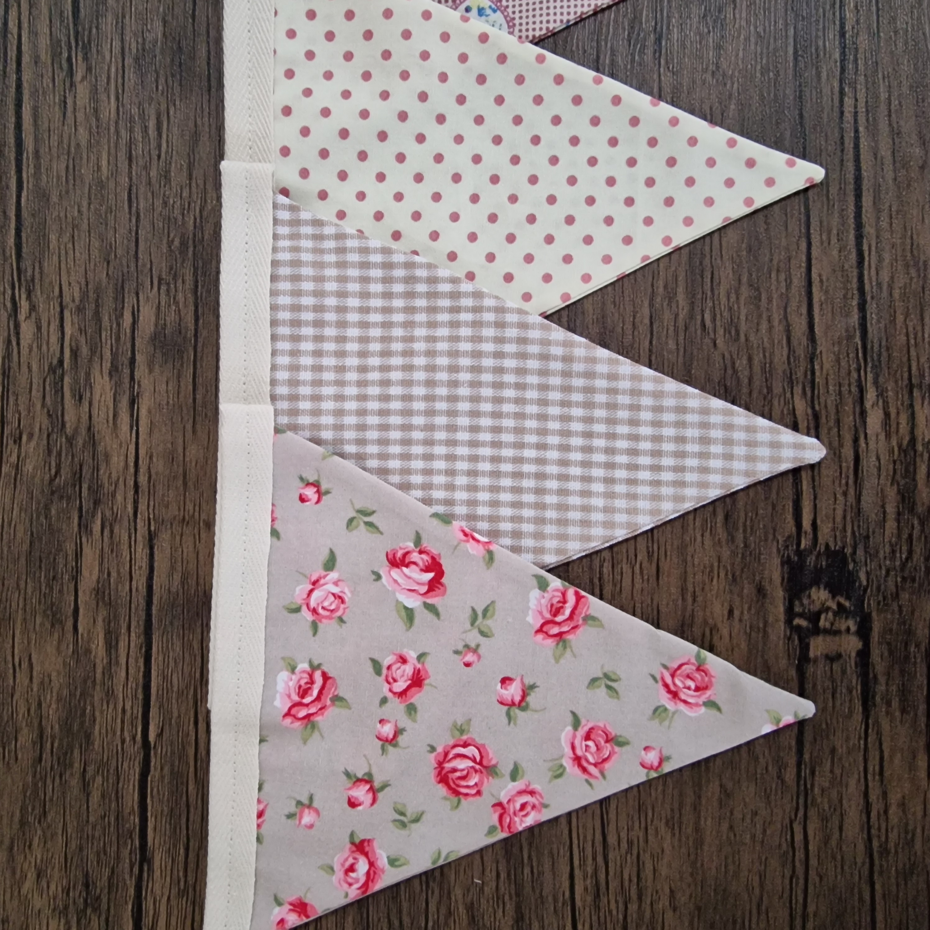 Beige & Pink Floral Gingham Hearts Shabby Chic Bunting 