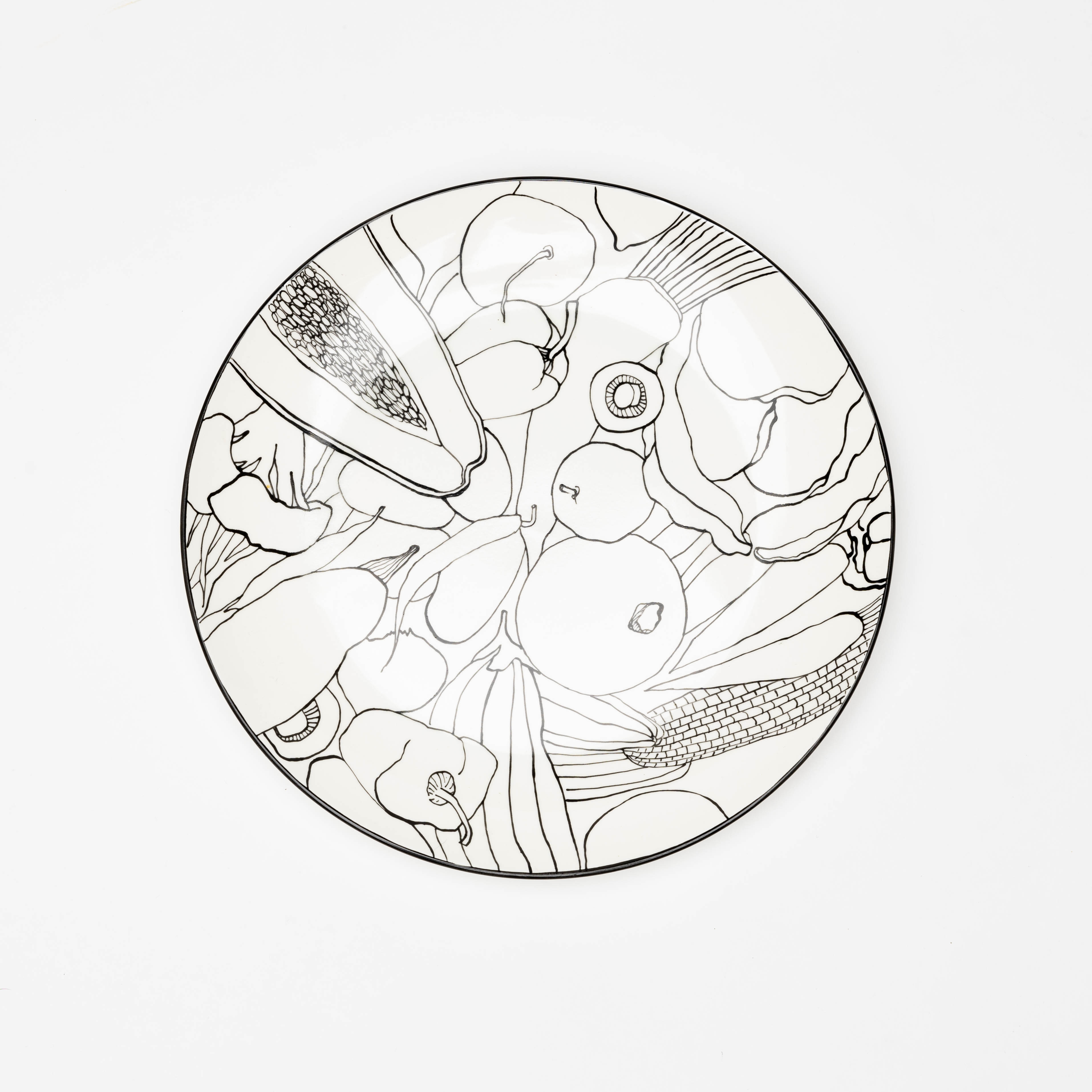 Sķīvis augļiem un dārzeņiem