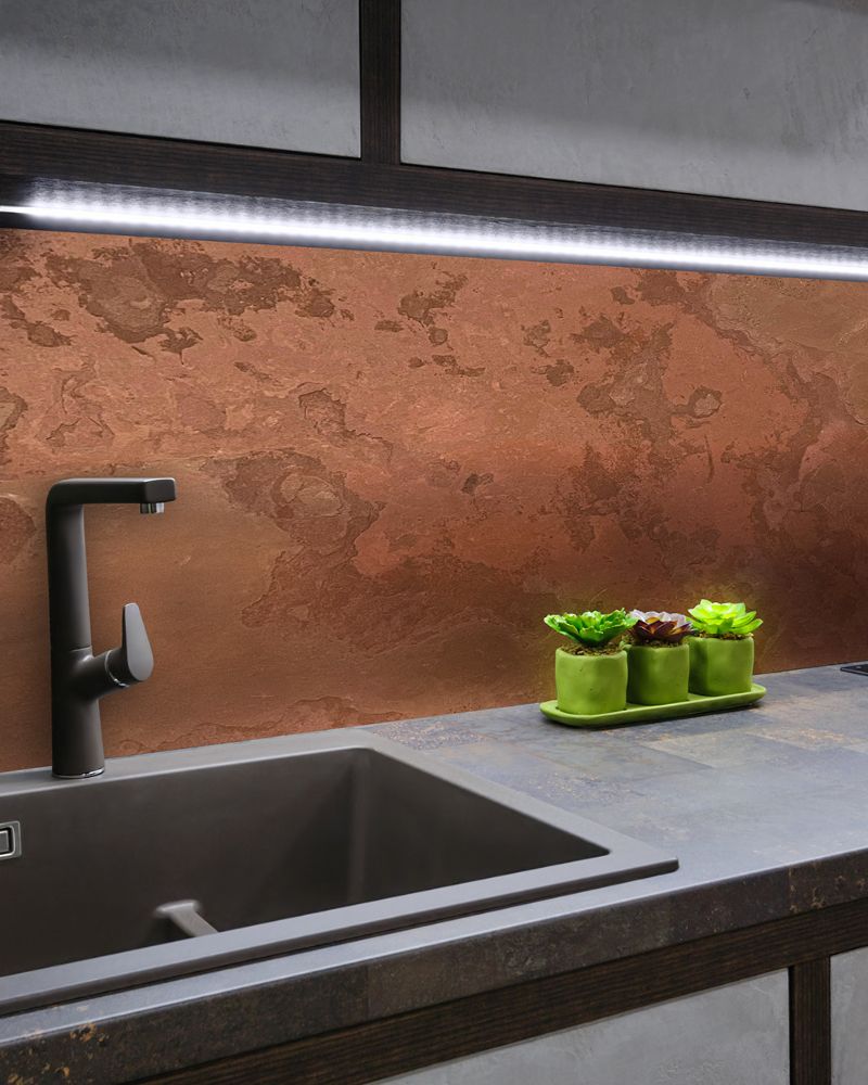 Terra Rosso Peršviečiamas