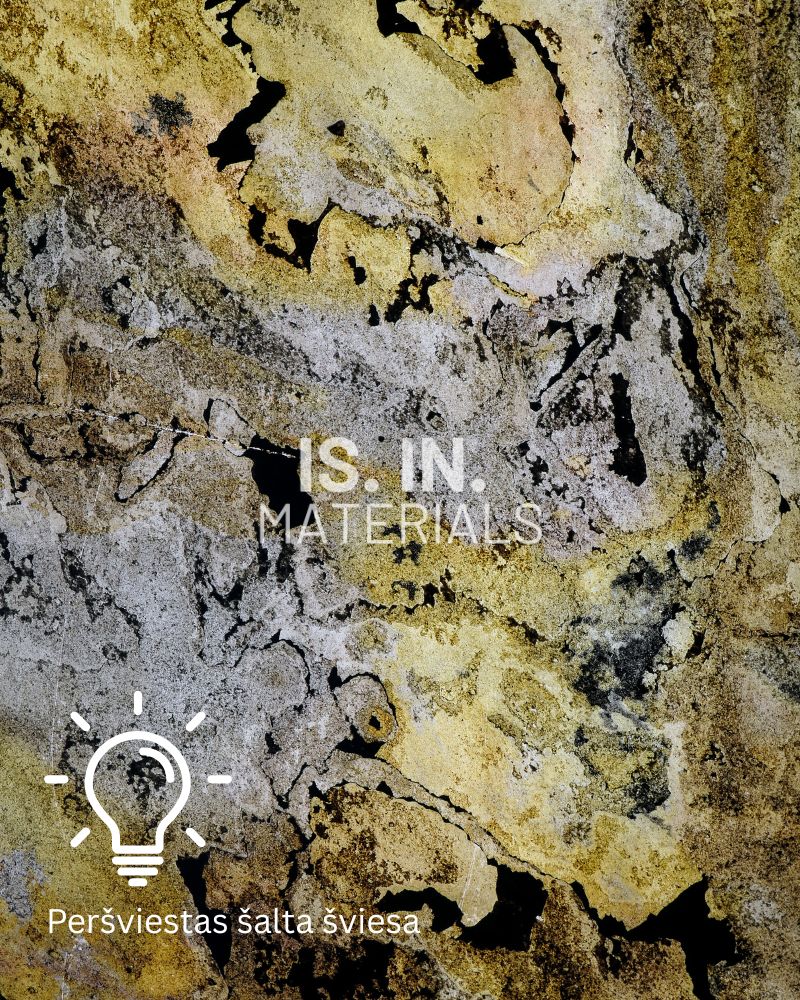 Falling Leaves Peršviečiamas