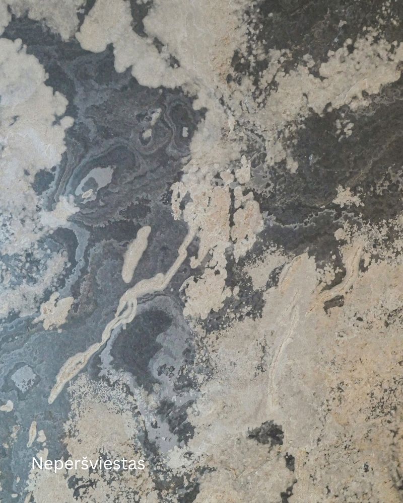 Rustique Peršviečiamas