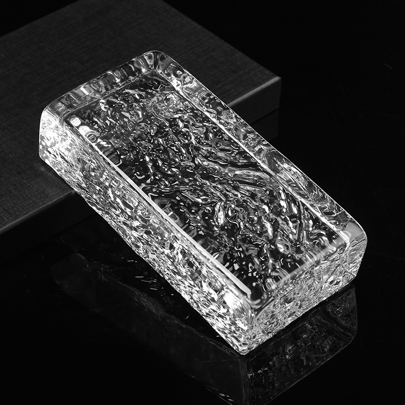 Plonas Ledas stiklo plyta