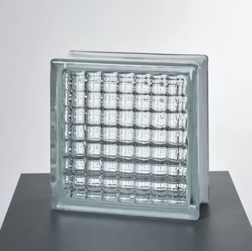 Stiklinis blokelis Paralelė