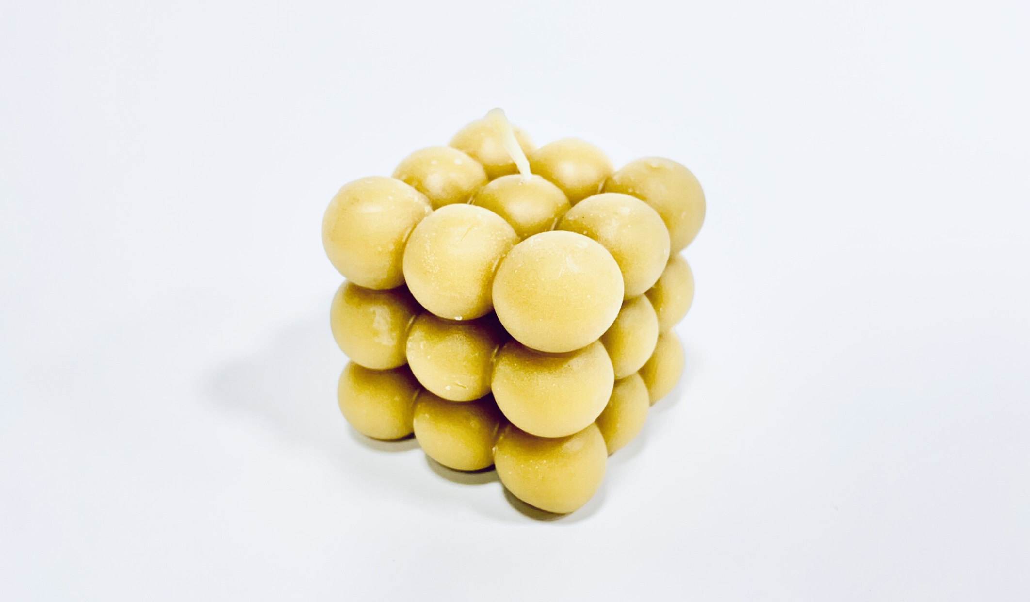 Žvakė ,,Keturkampis" 150 g.
