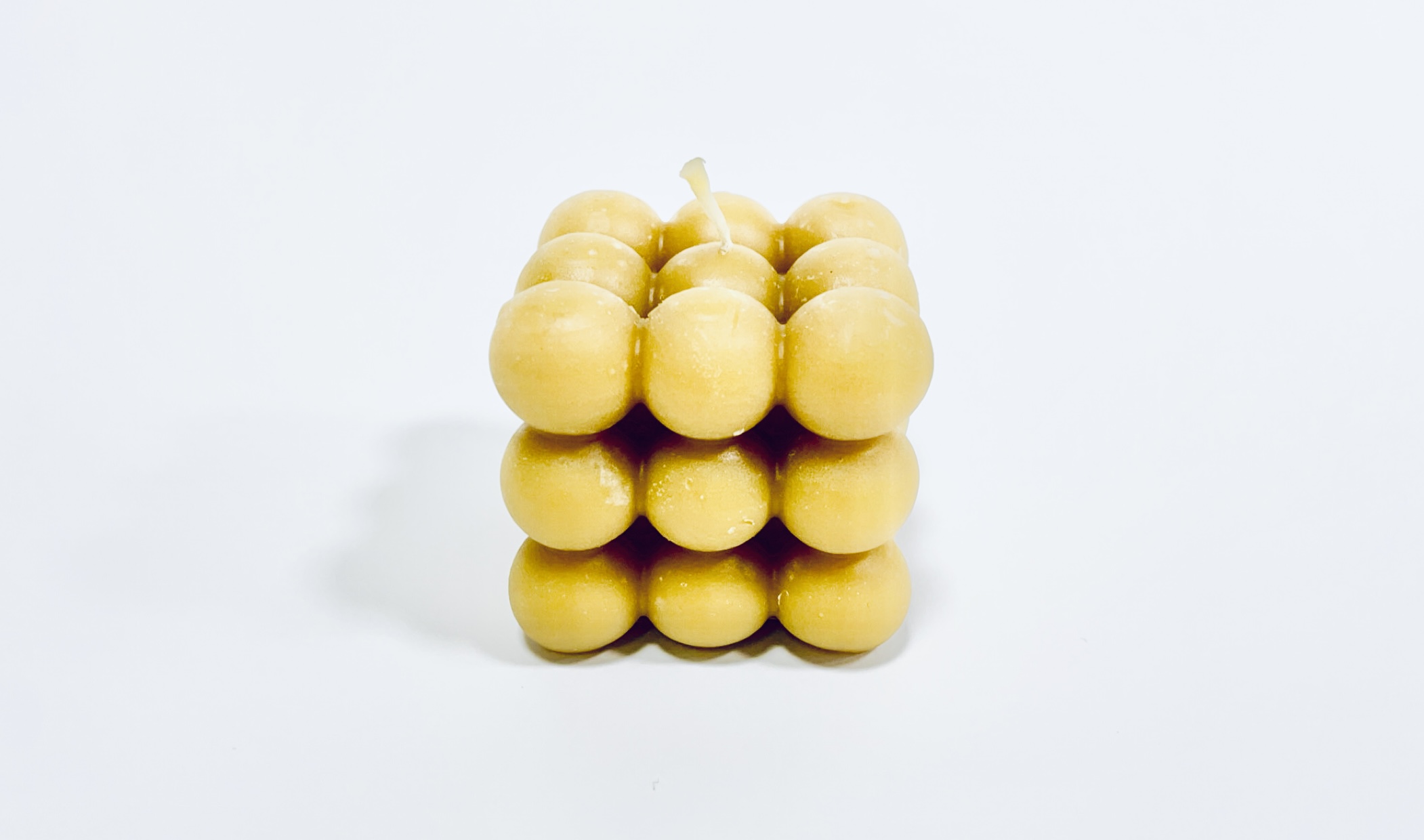 Žvakė ,,Keturkampis" 150 g.