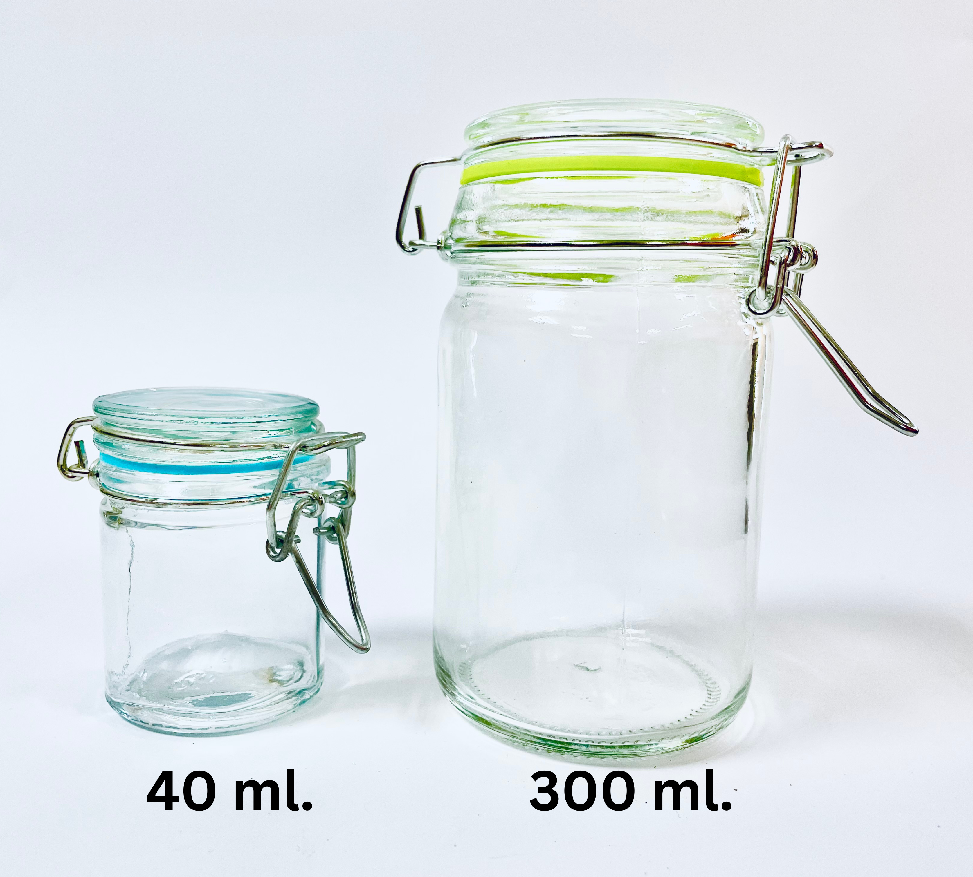 Stiklainis su dangteliu 40ml, 300ml.