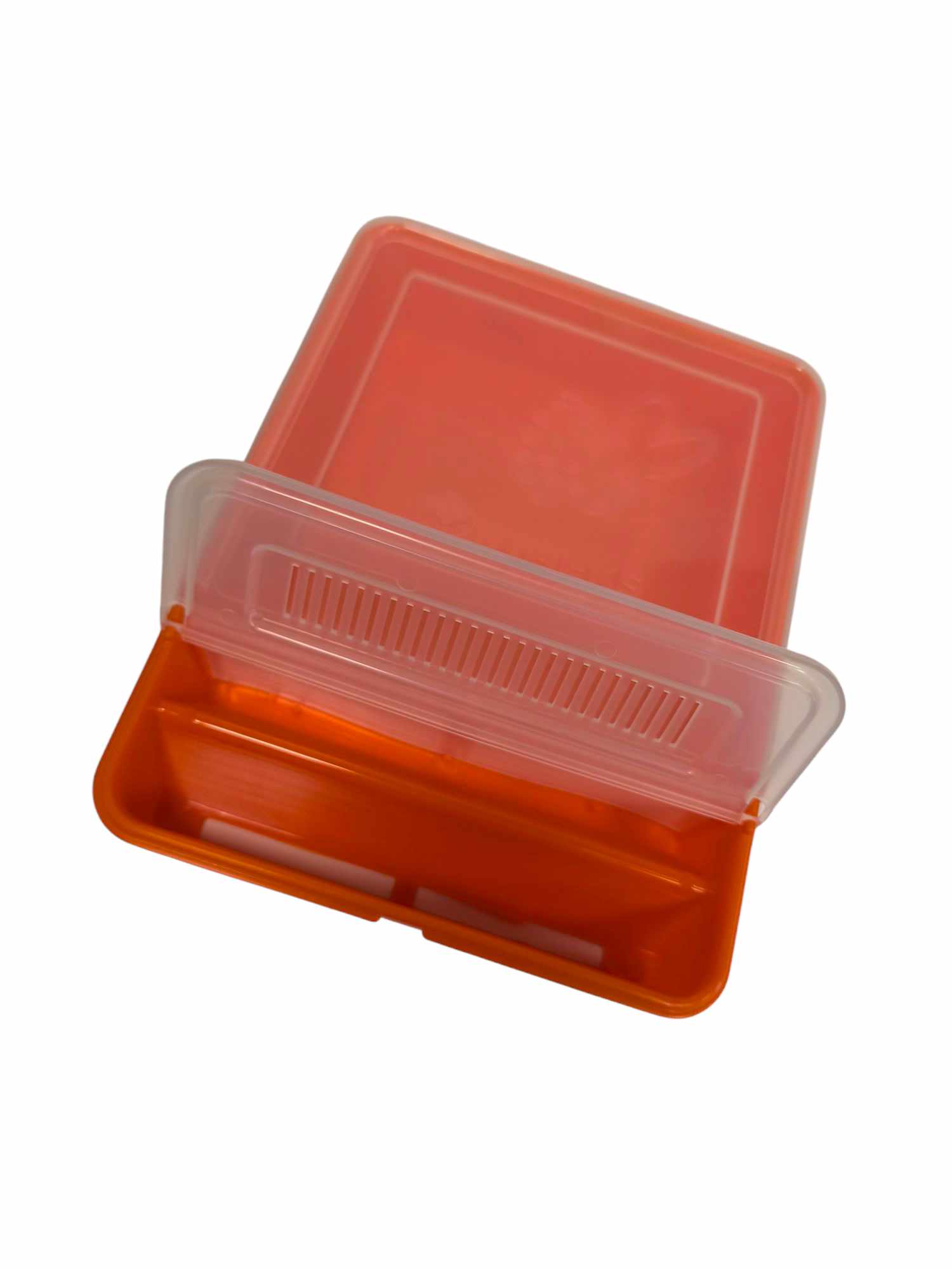 Maitintuvė plastikinė 1,5l.