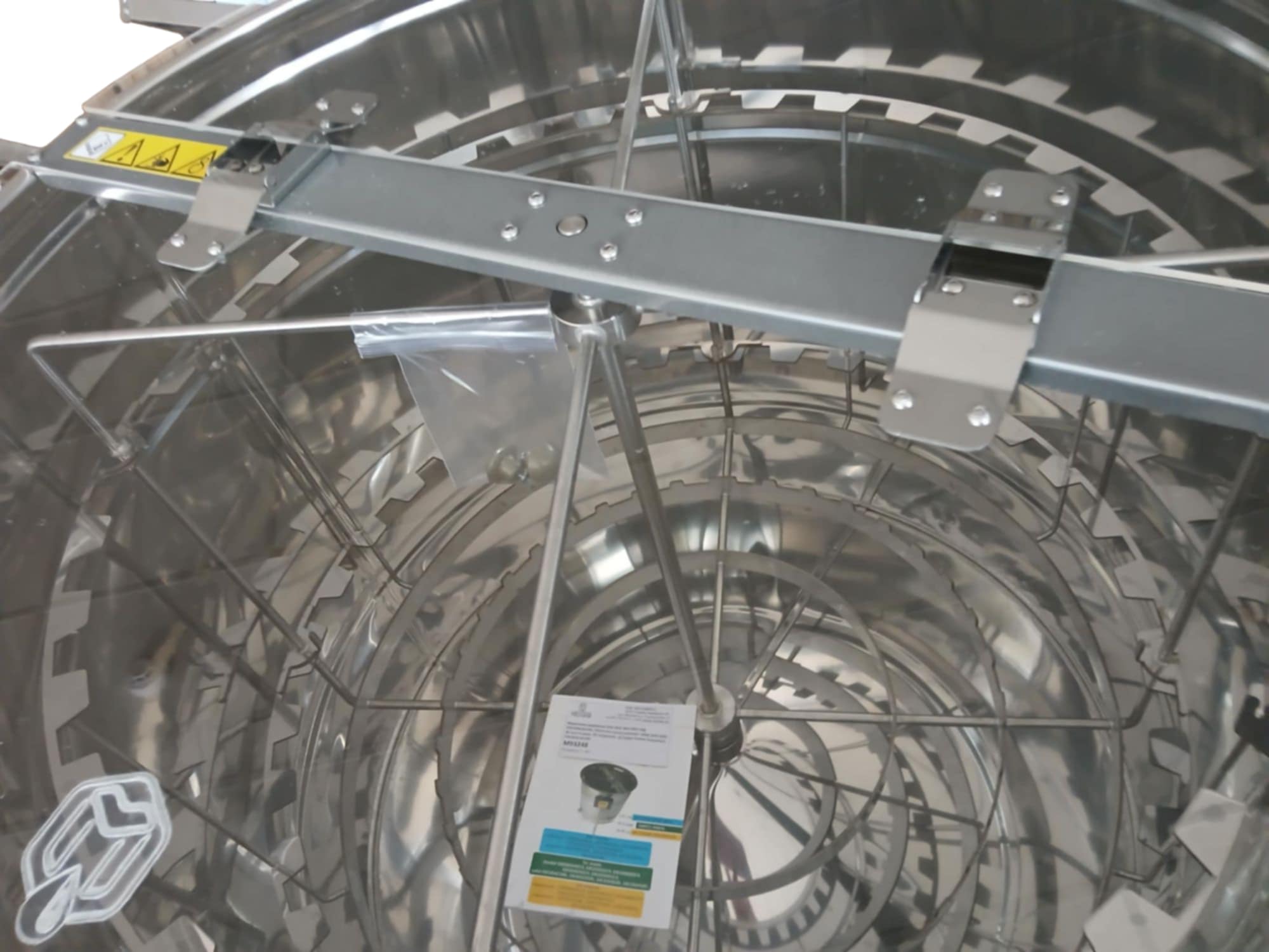 Radialinis 18/36/36 rėmelių universalus medsukis, elektrinis, nerūdijančio plieno