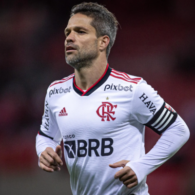 Diego Ribas Ex-jogador de futebol