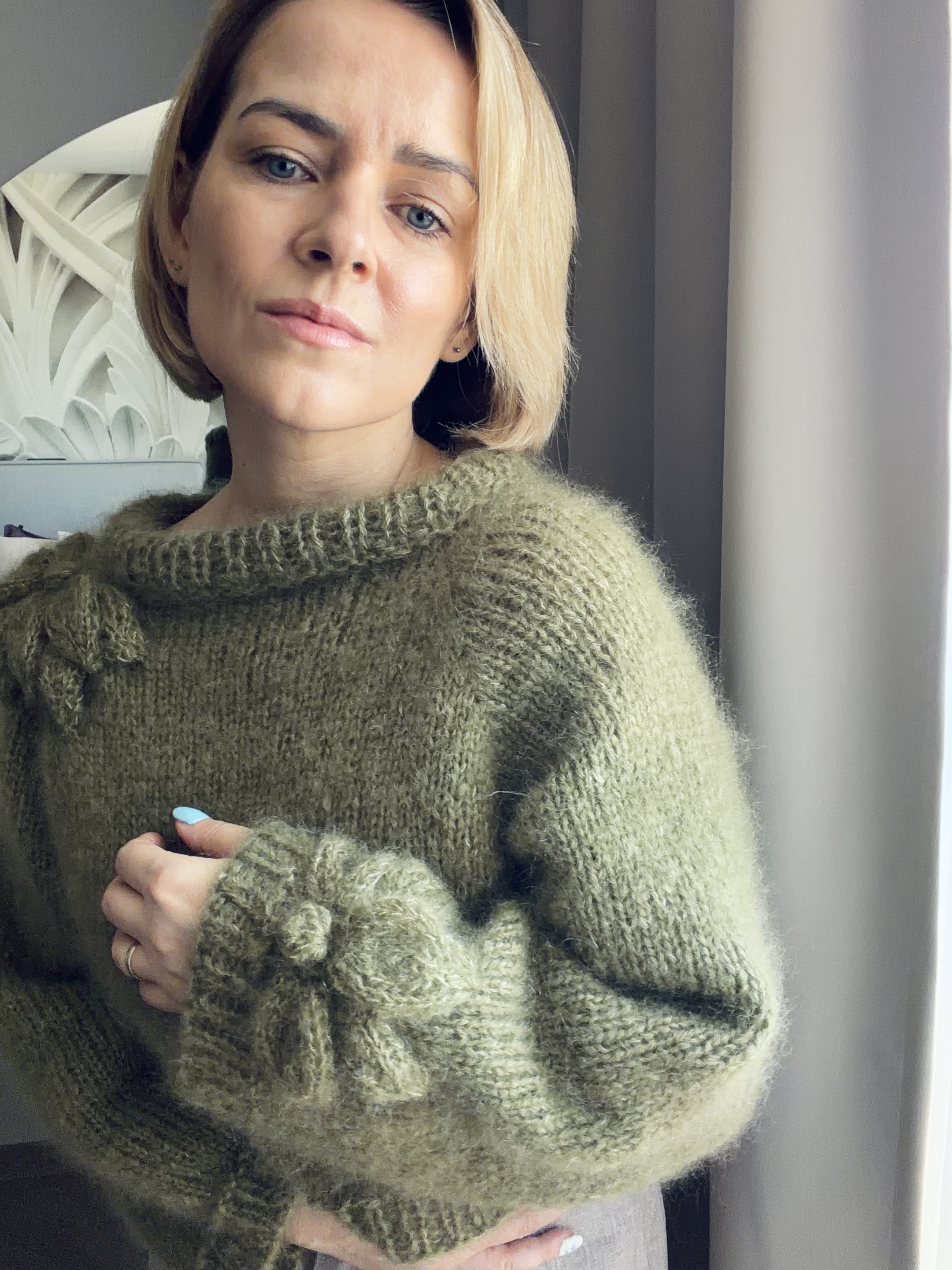 Pattern for sweater "Blooming spring" (EN)