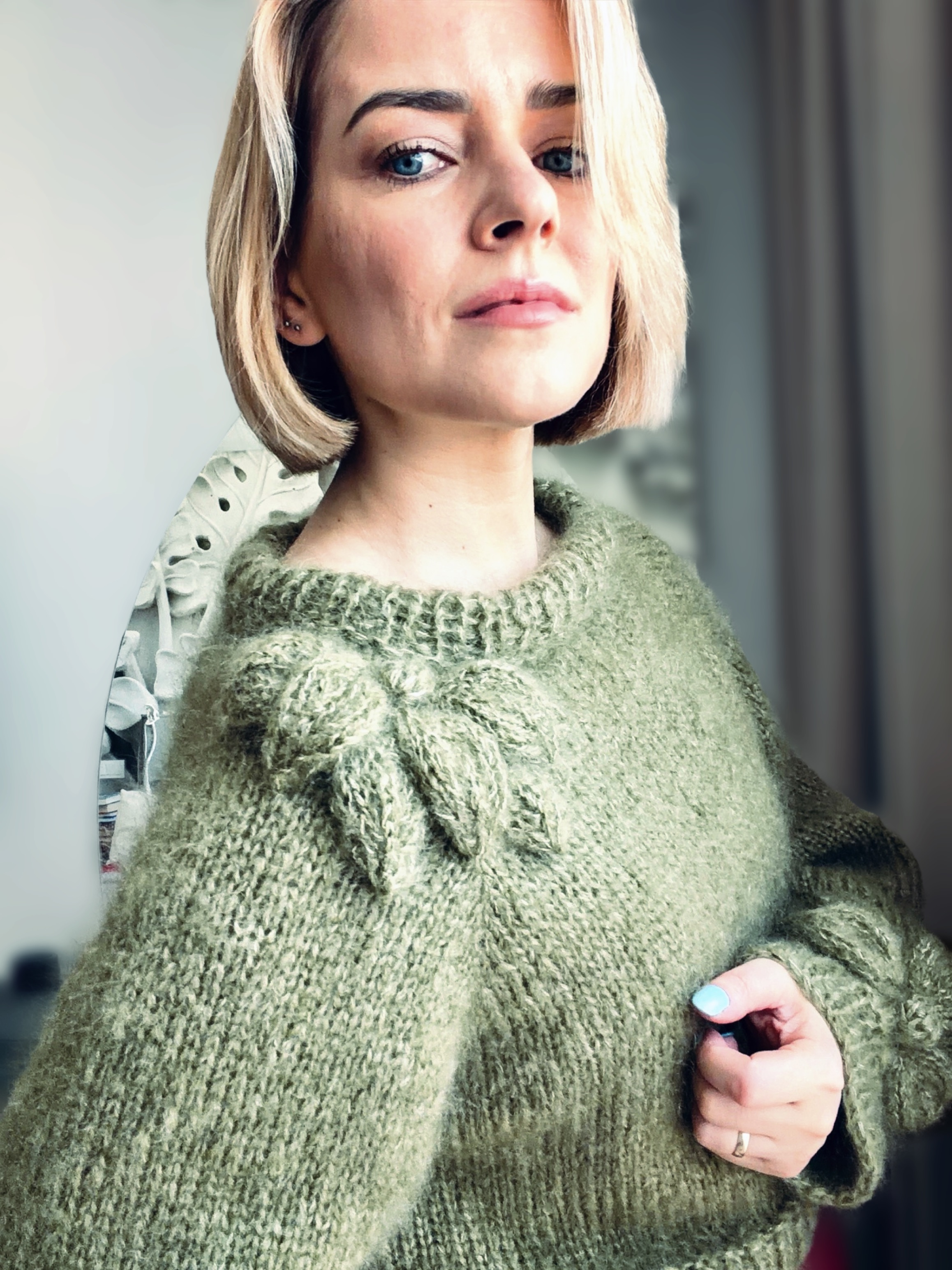Pattern for sweater "Blooming spring" (EN)