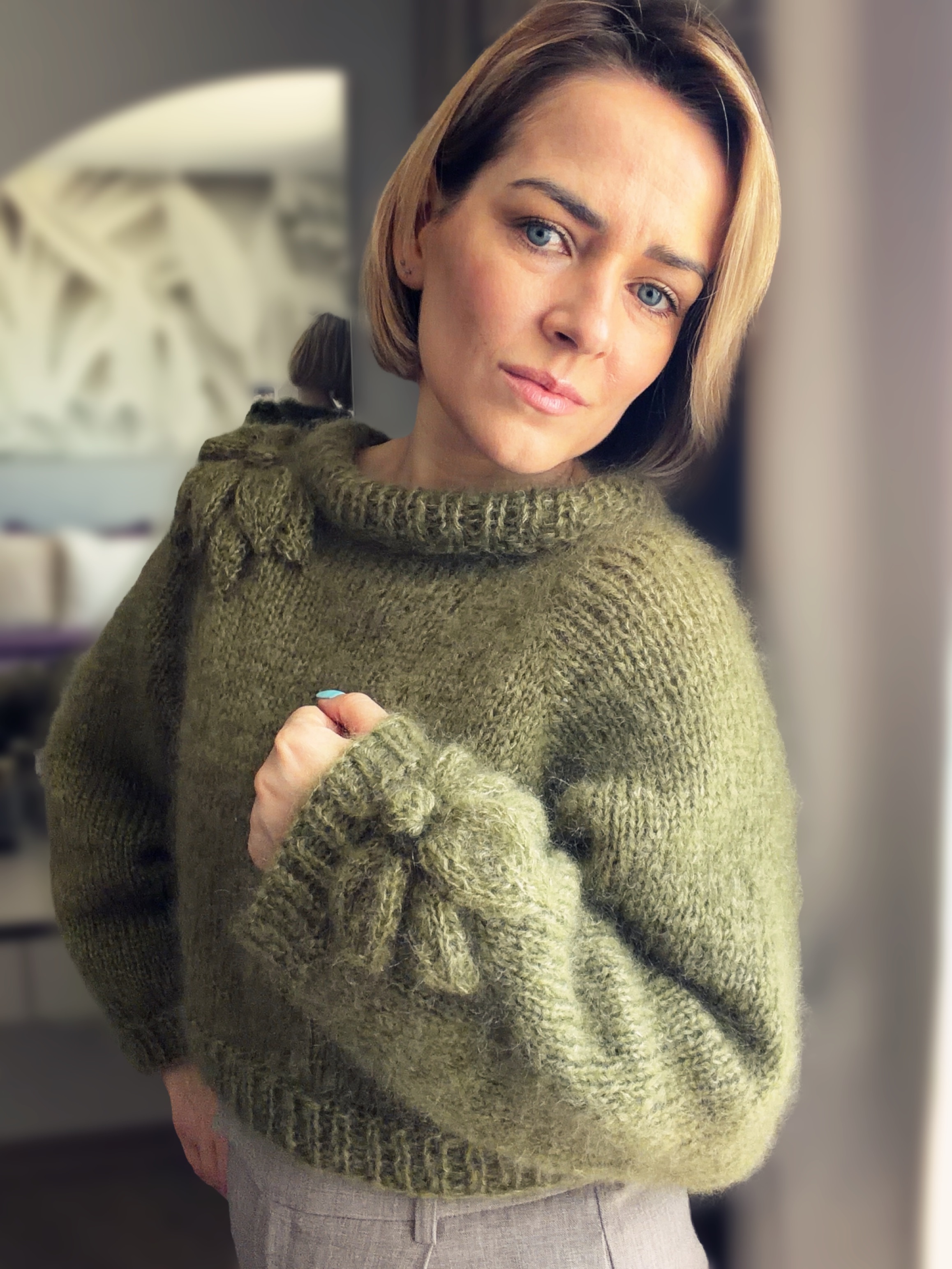 Pattern for sweater "Blooming spring" (EN)
