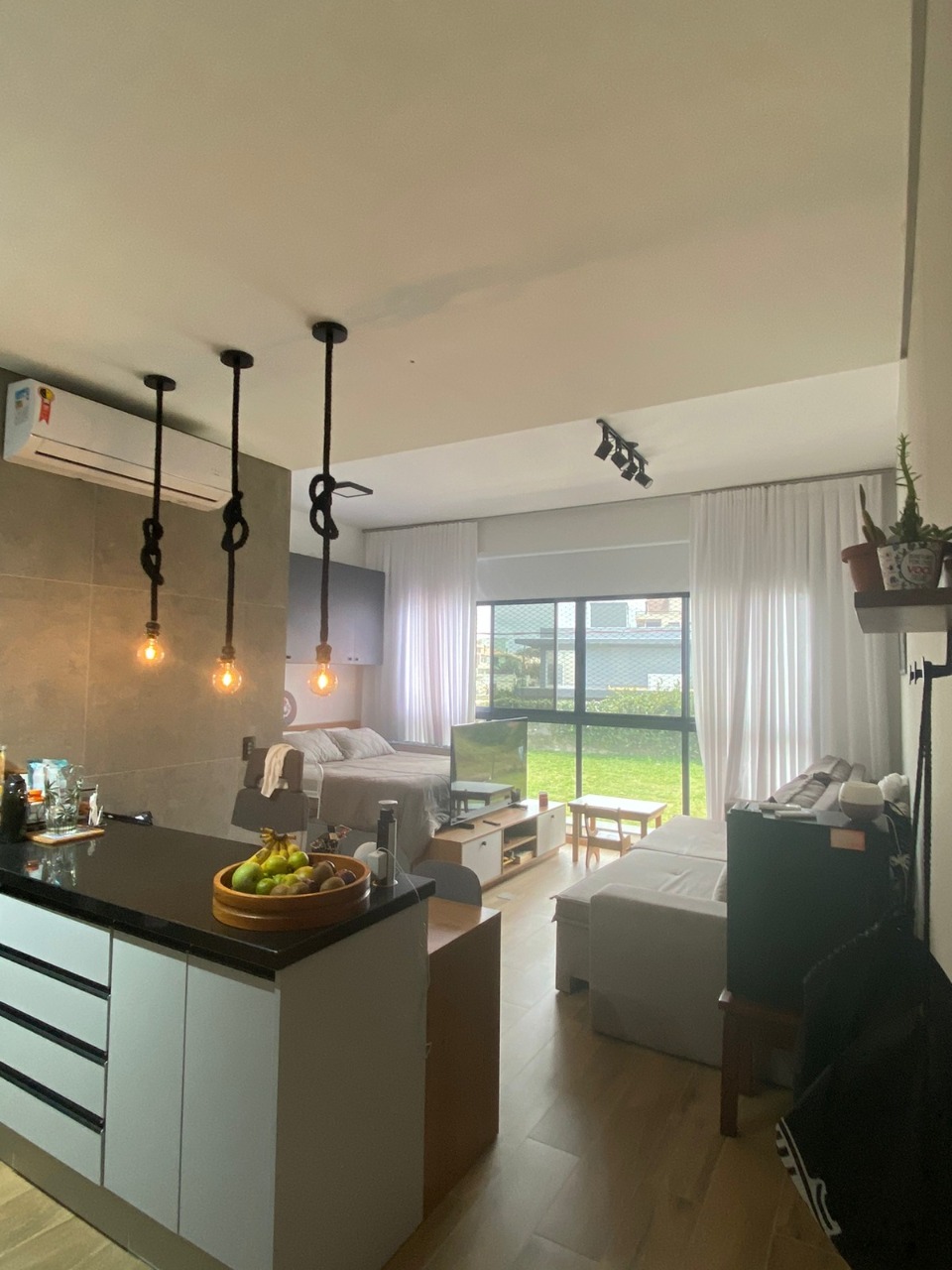 Studio Moderno e Decorado no Morro das Pedras