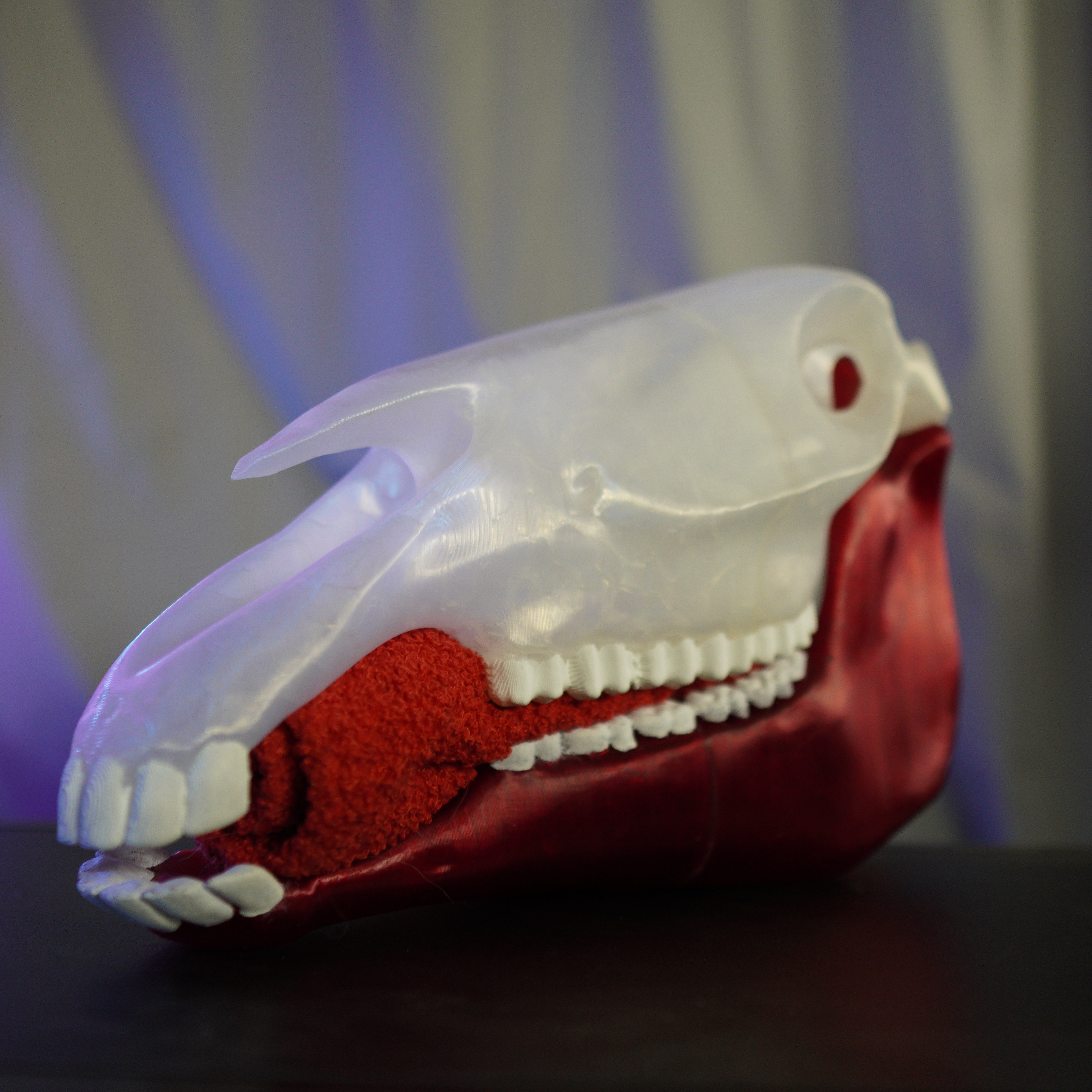 Realistický model koňské hlavy z 3D tisku