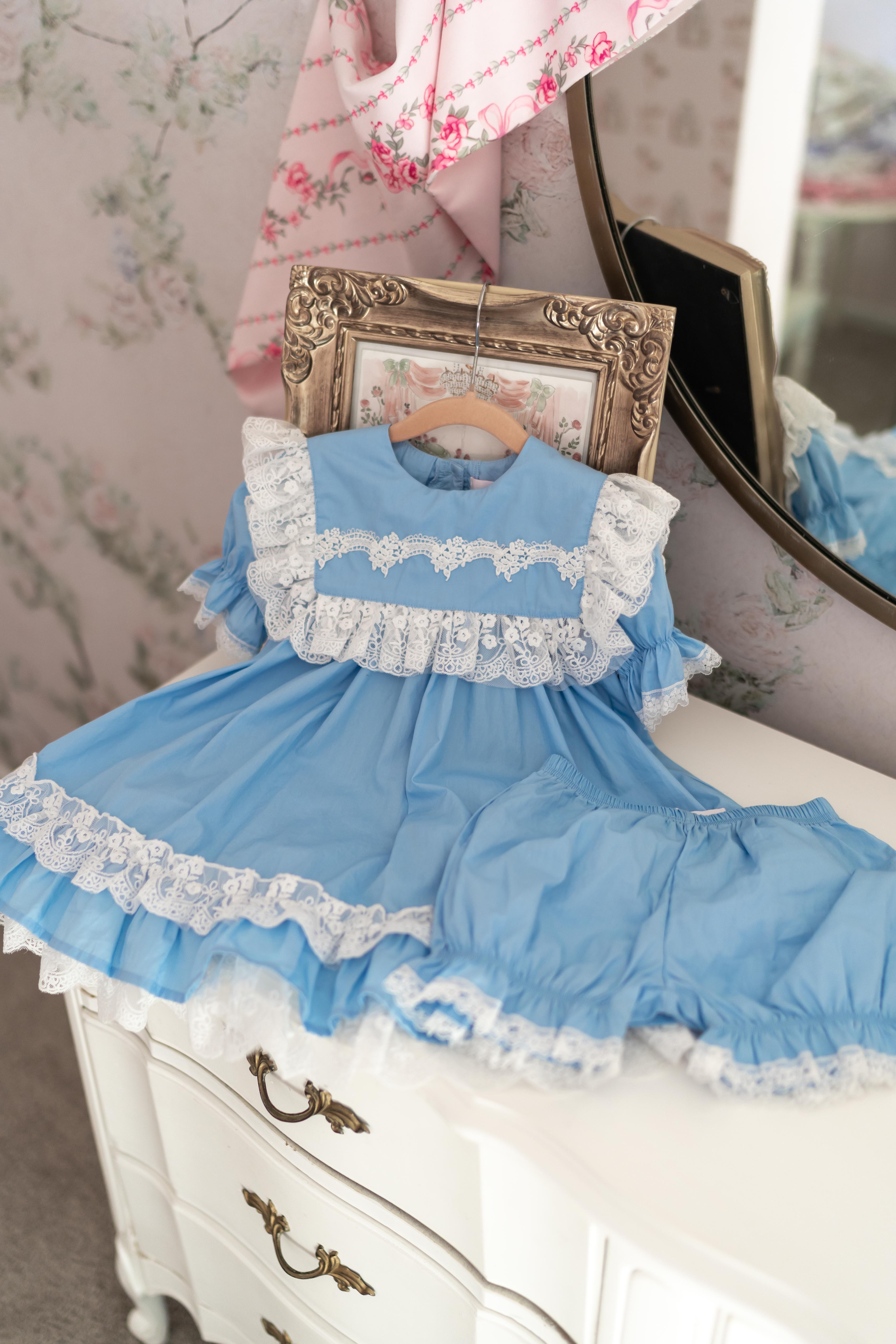 Blue Frills 4T