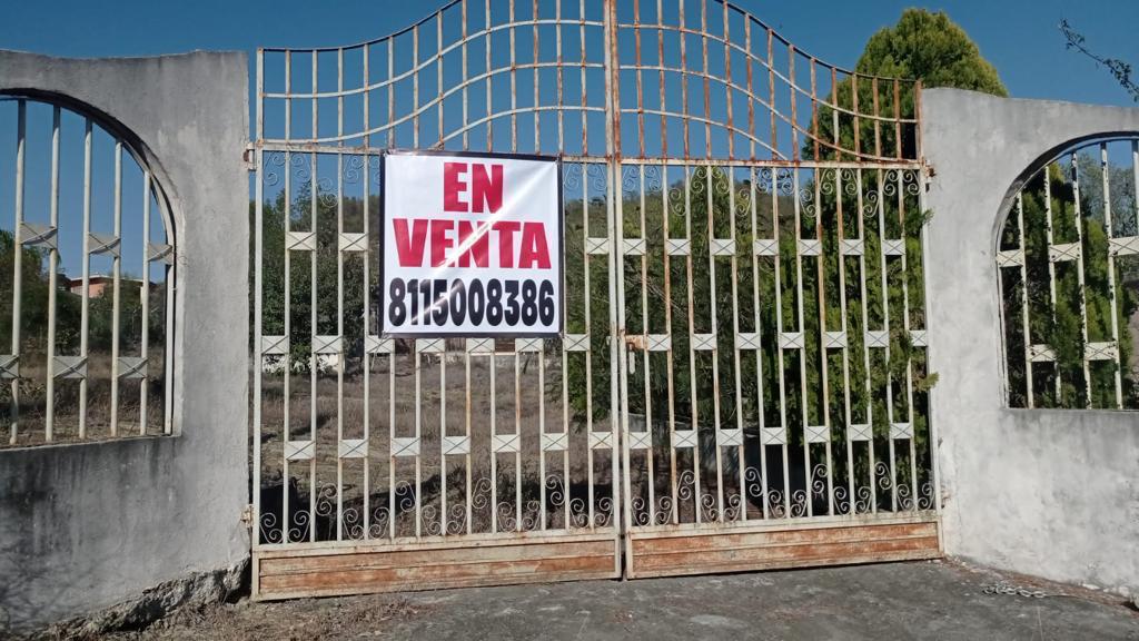 VENTA DE AMPLIO TERRENO Y CABAÑA MONTEMORELOS NL