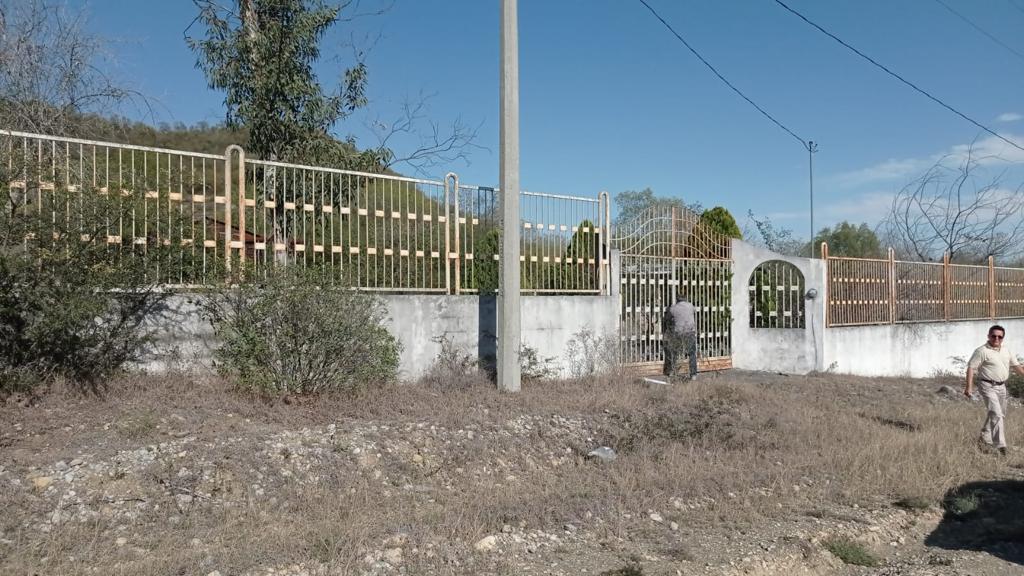 VENTA DE AMPLIO TERRENO Y CABAÑA MONTEMORELOS NL