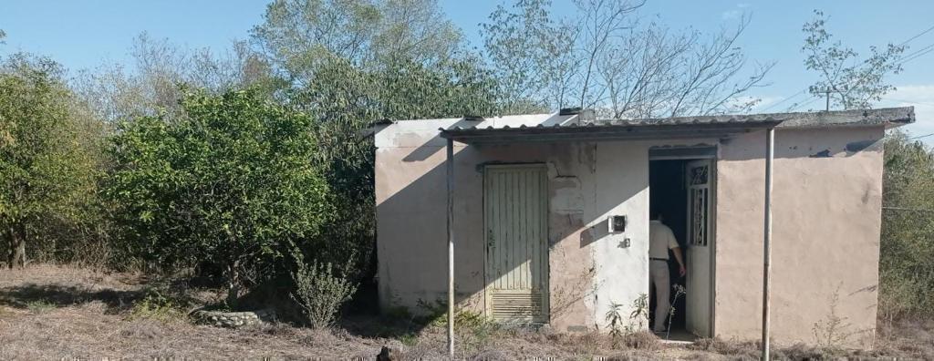 VENTA DE AMPLIO TERRENO Y CABAÑA MONTEMORELOS NL