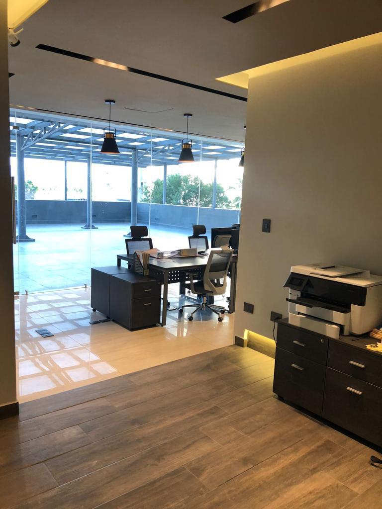 VENTA OFICINA EDIFICIO CONNEXITY