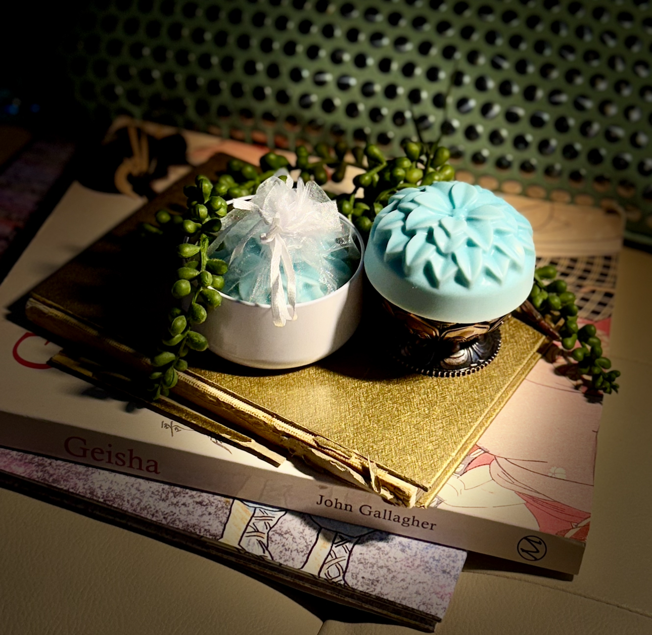 The Lair Noir Shampoo Bar - Siren Dreams 