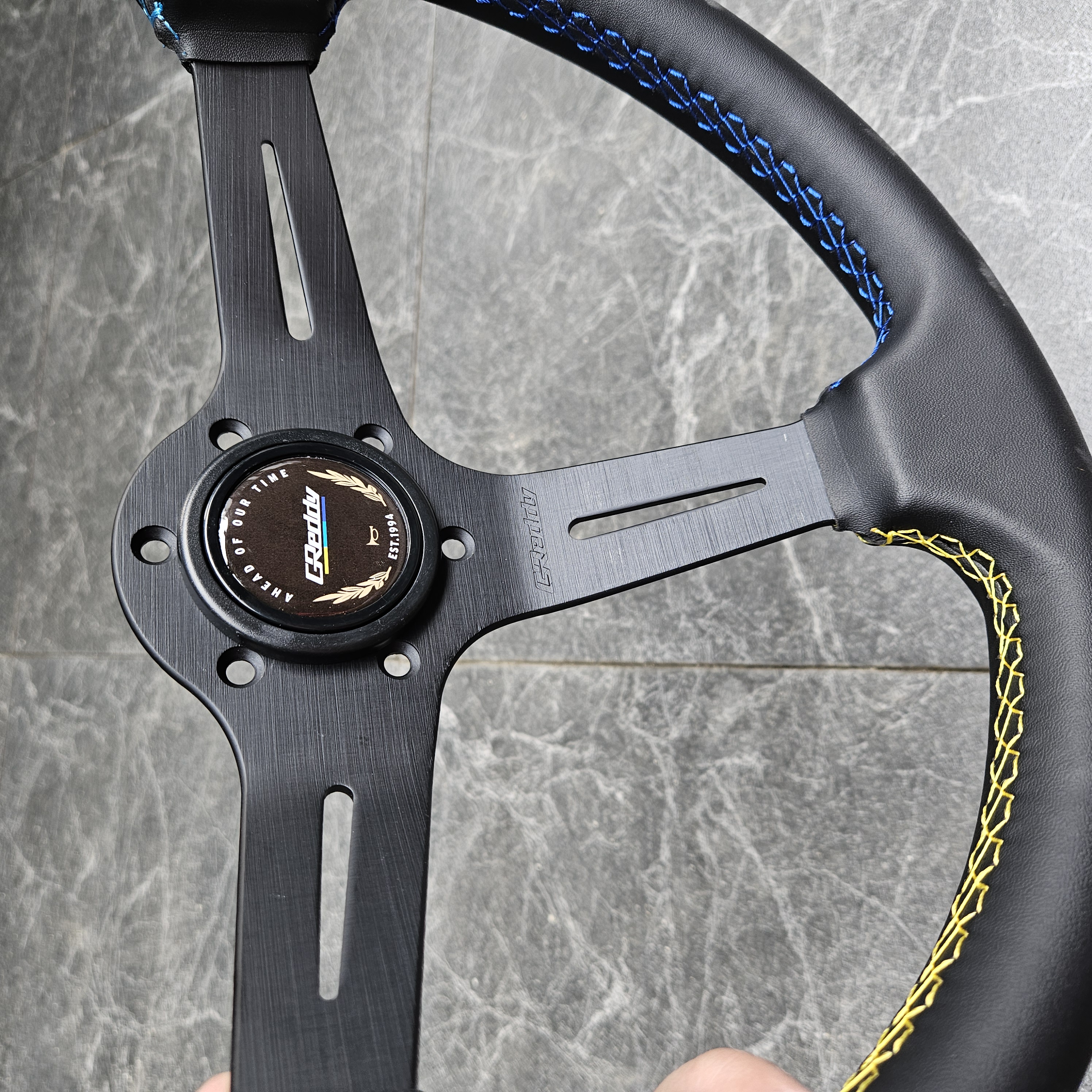 Stir Racing Greddy Tipe B Kulit 14 Inch Semi Celong
