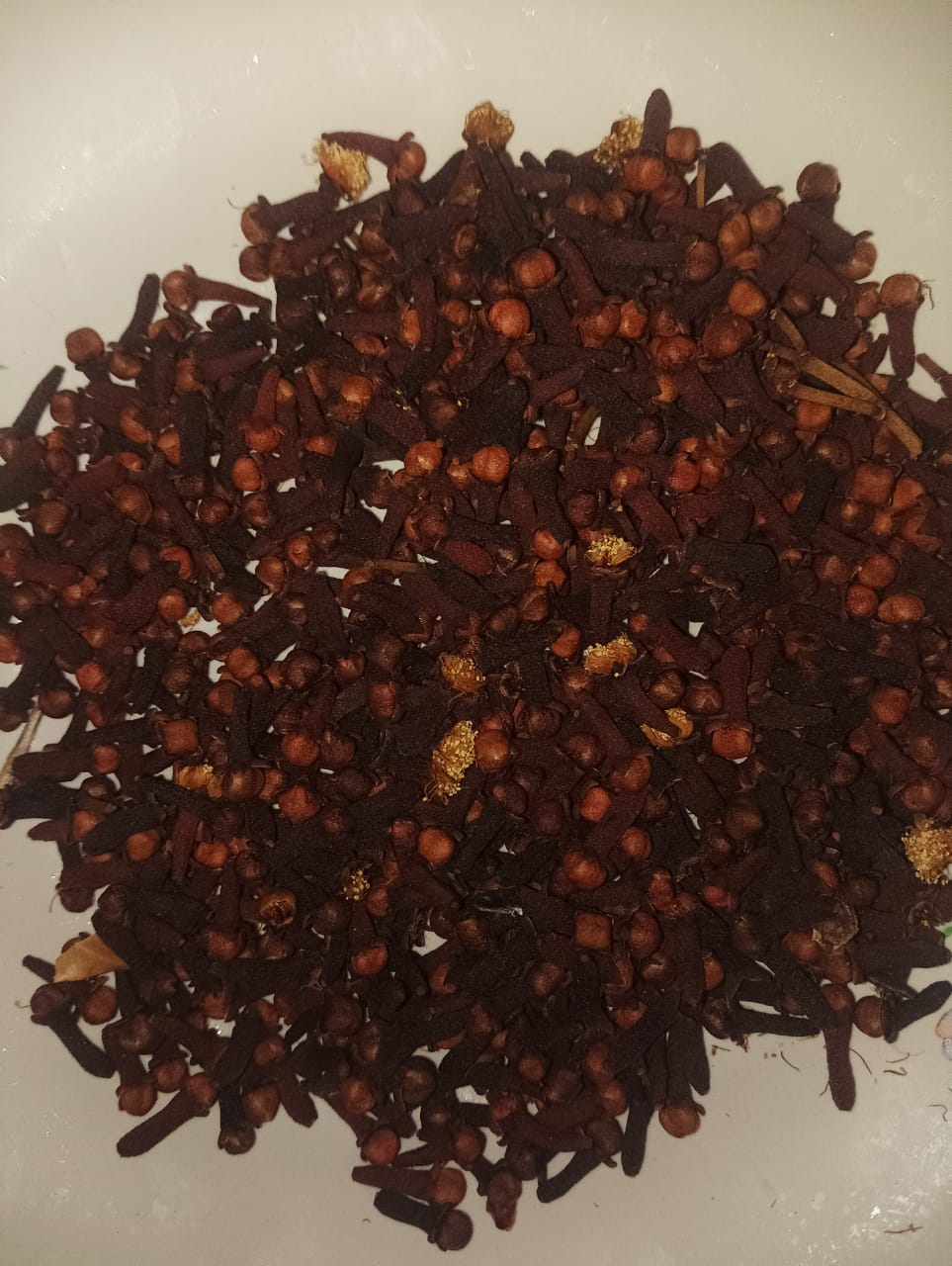 Whole Dried Cloves