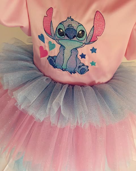 Vestido aniversário Stich