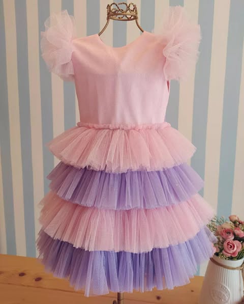 Vestido Infantil de Tule camadas