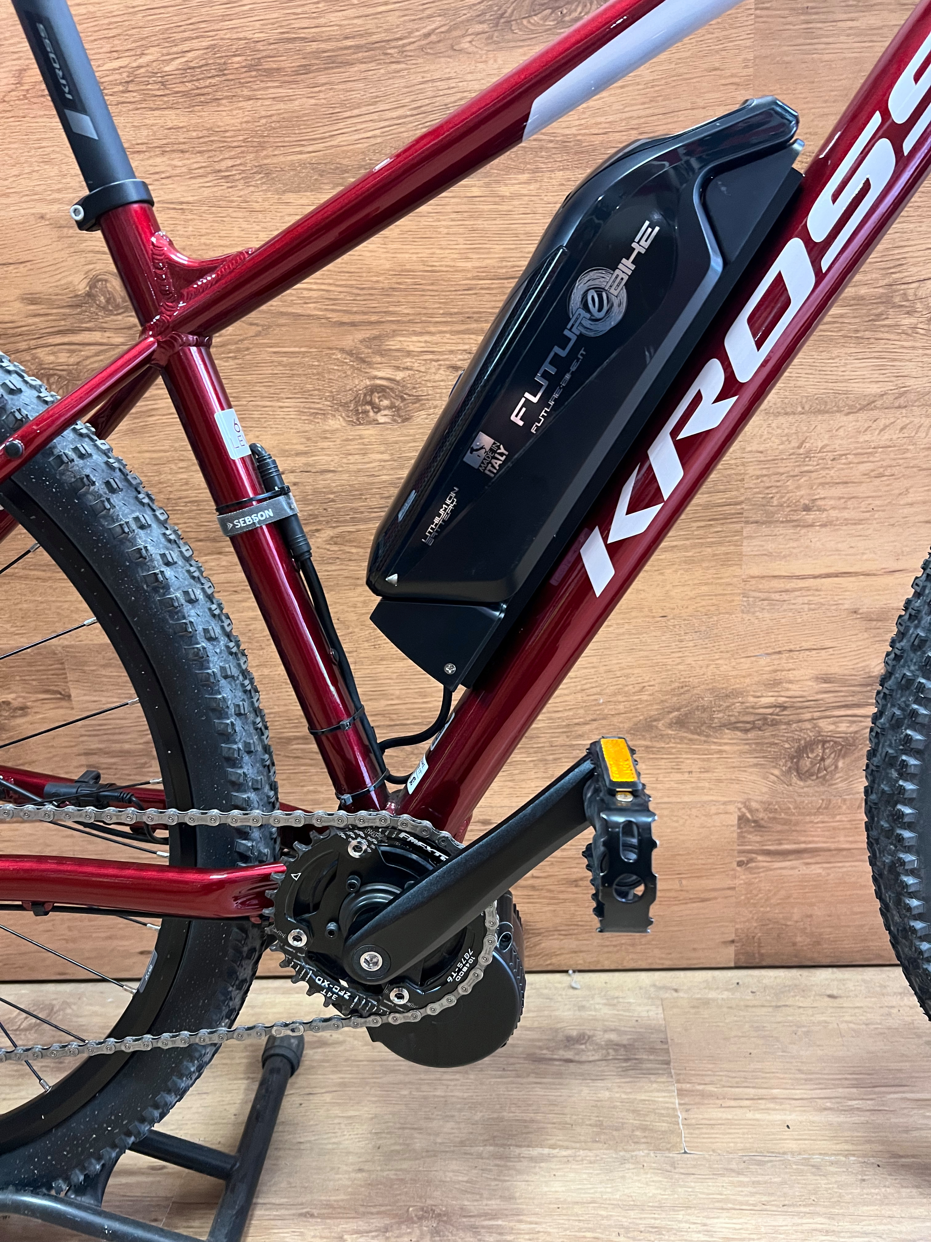 Ebike su base Mtb Kross Level 6.0 tg.M