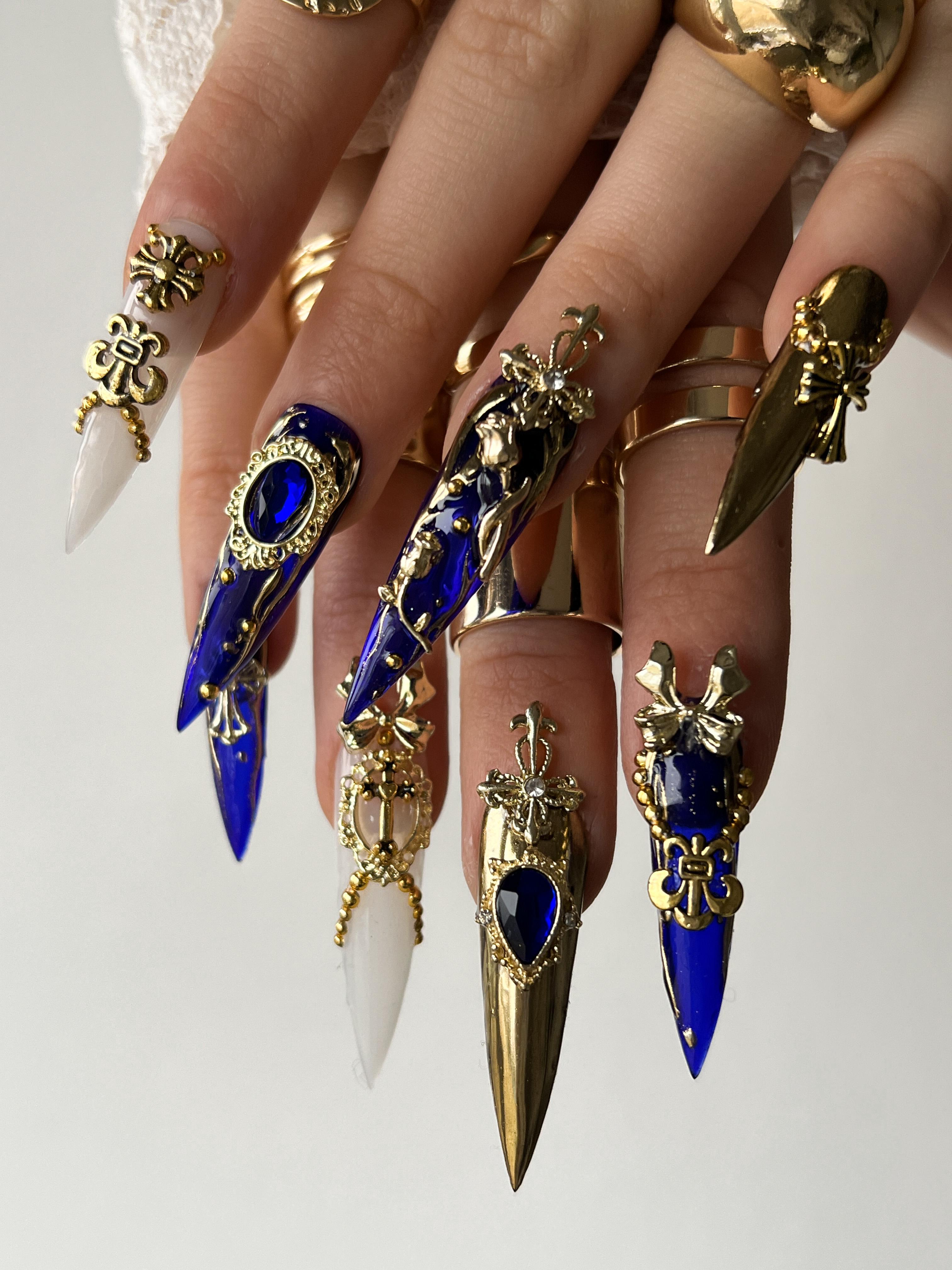 ROYAL BLUE