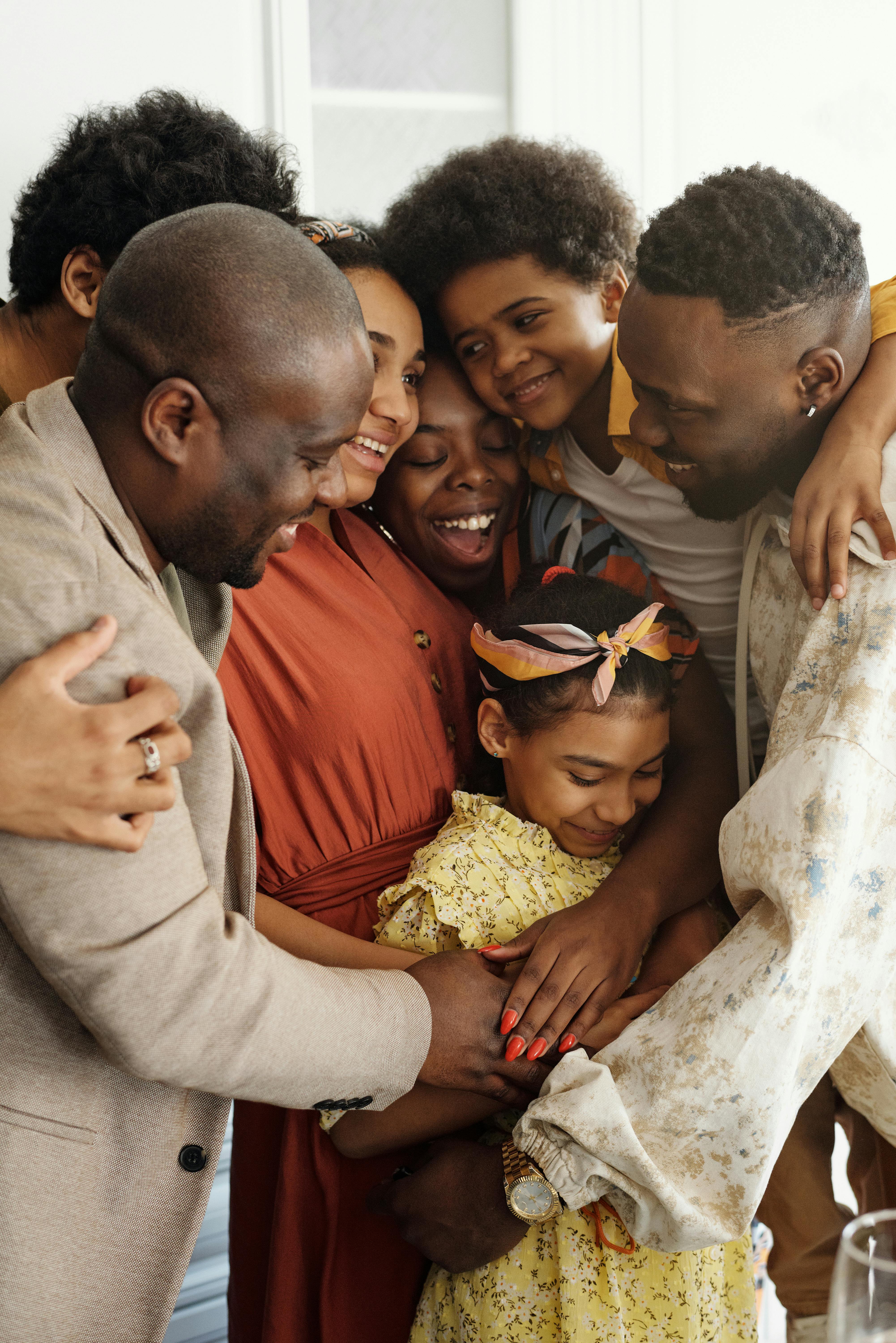 Friends / Family Memories – 4–6 people – 1h (Raw Only)
