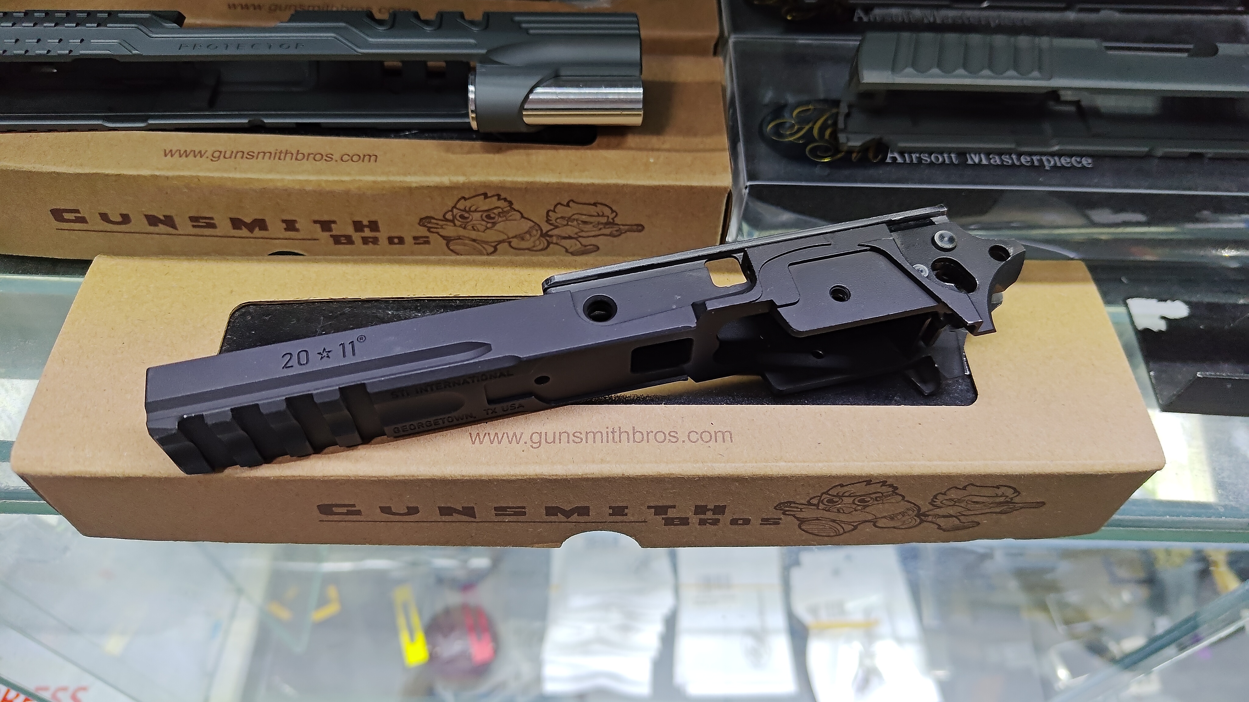 Nova staccato aluminum advance frame 4.2 (carakote graphite black)