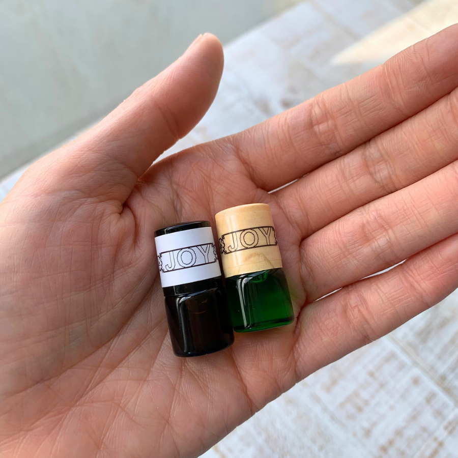 Citrus Handmade Natural Perfume Oil Roller Mini-Bottle in Golden Jojoba Oil | Joy Perfume | Aromatherapy | Uplifting Blend for Joy (1.5mL)