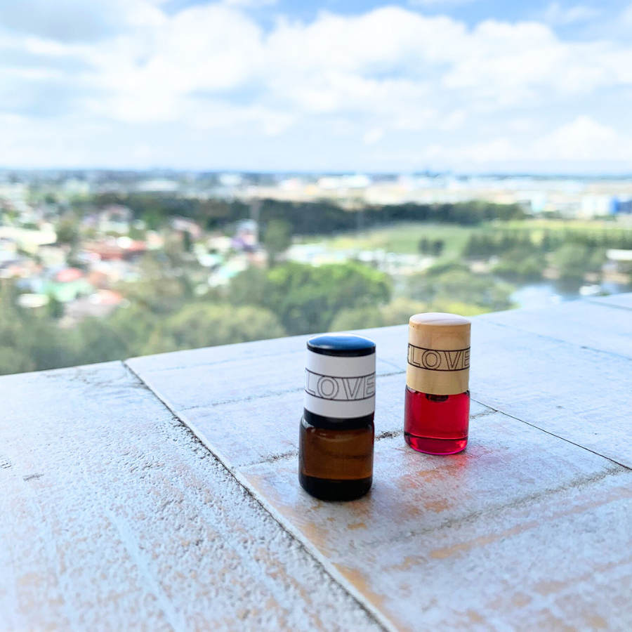 Rose Otto Oil Handmade Natural Perfume Roller Mini-Bottle in Golden Jojoba Oil | Love Perfume | Aromatherapy | Calming Scent Love (1.5mL)