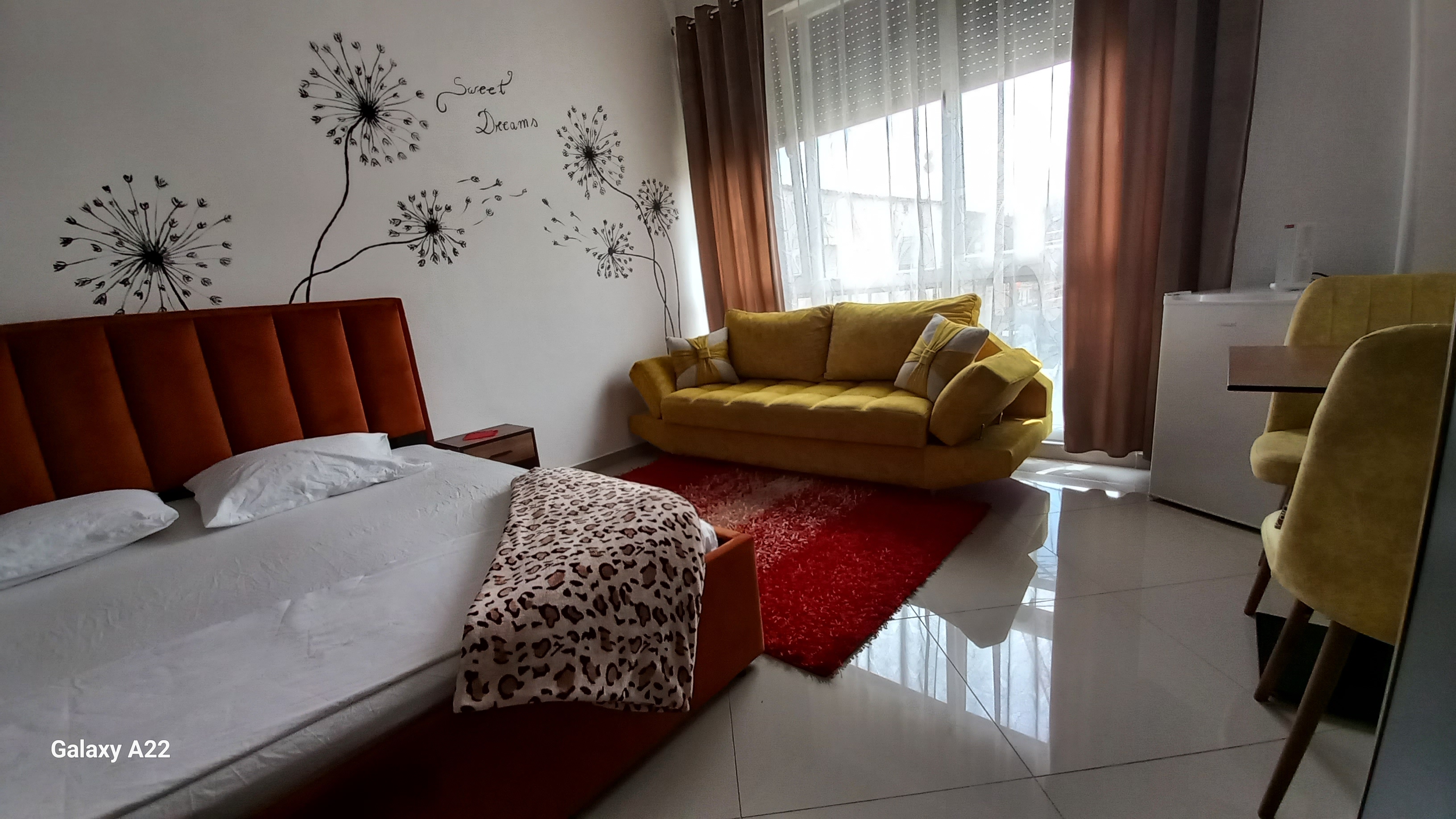 Studio Apartment 2