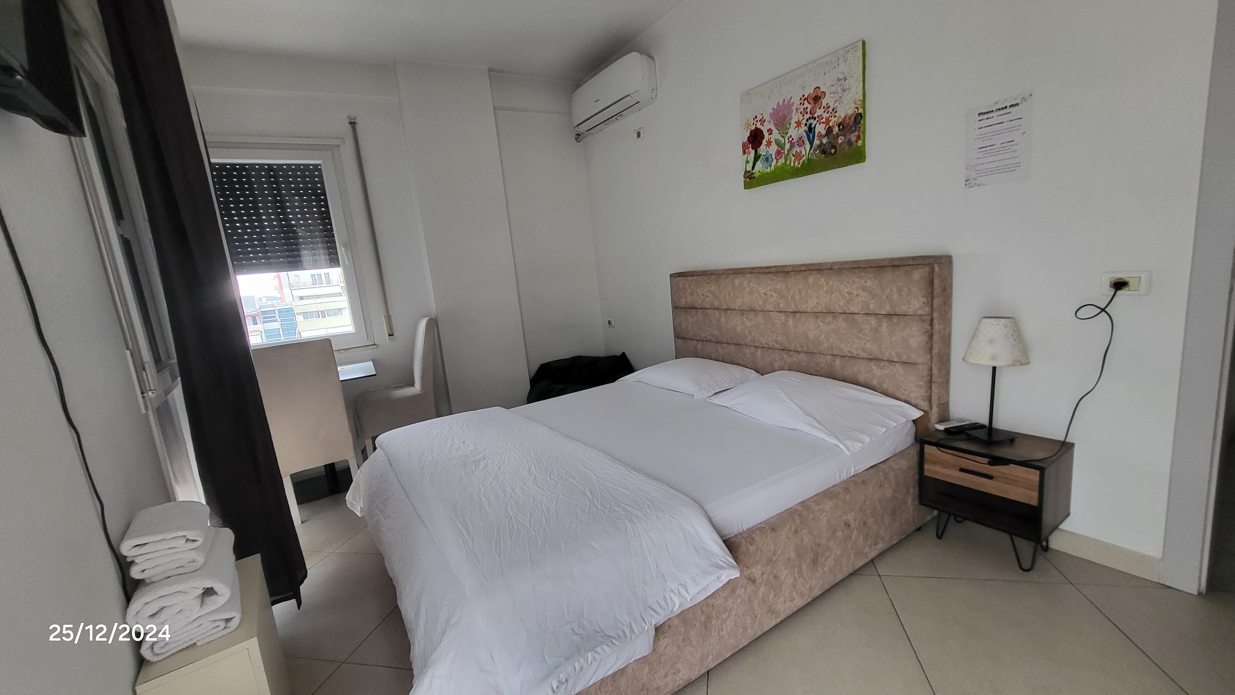 5. Double room with shared bathroom