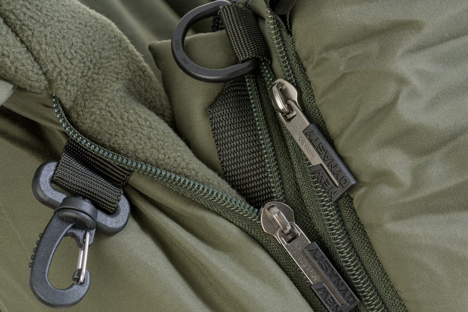 MIVARDI NEW DYNASTY 4-SEASON MIEGMAIŠIS