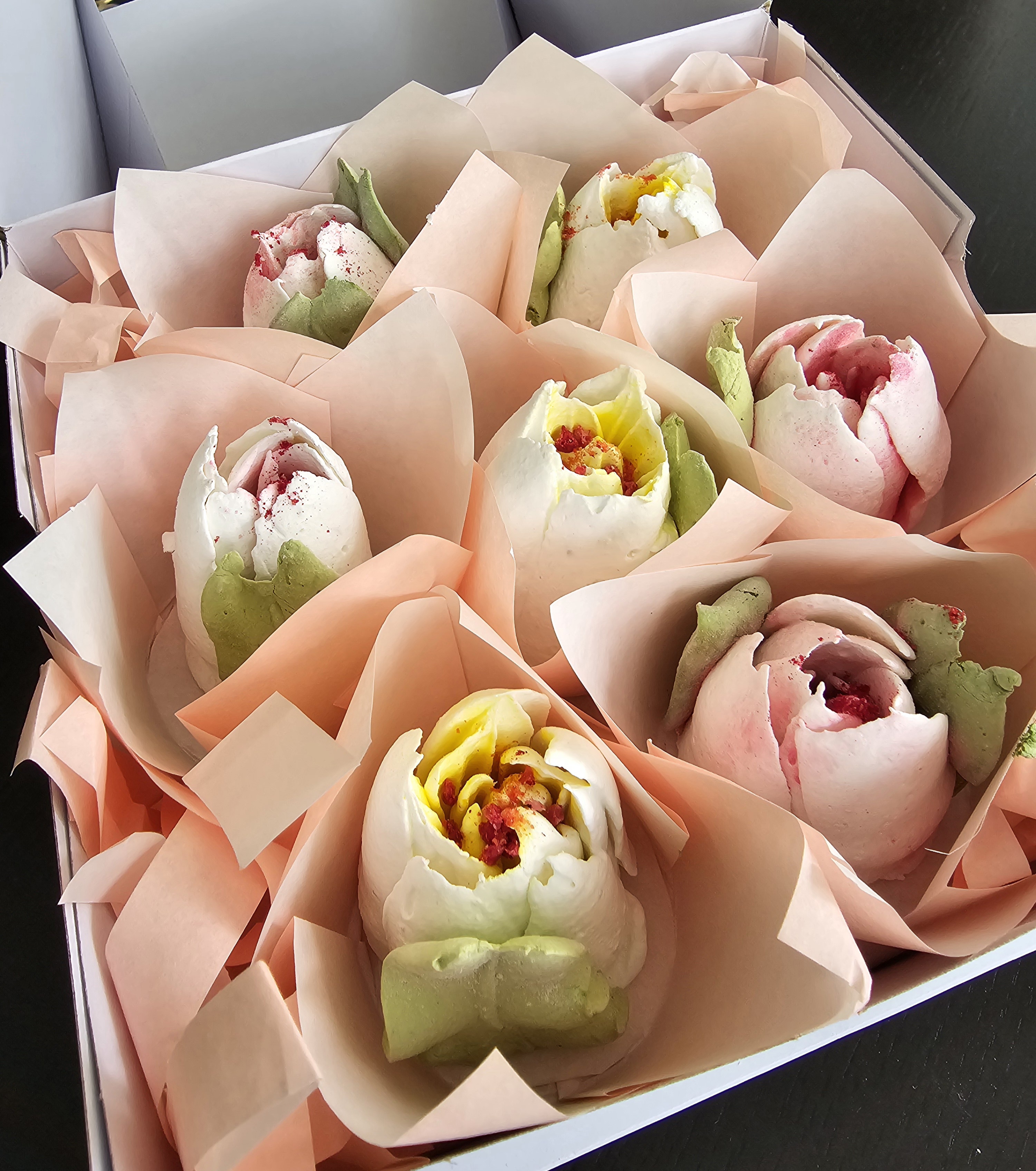 7 Flowers in a Square Box