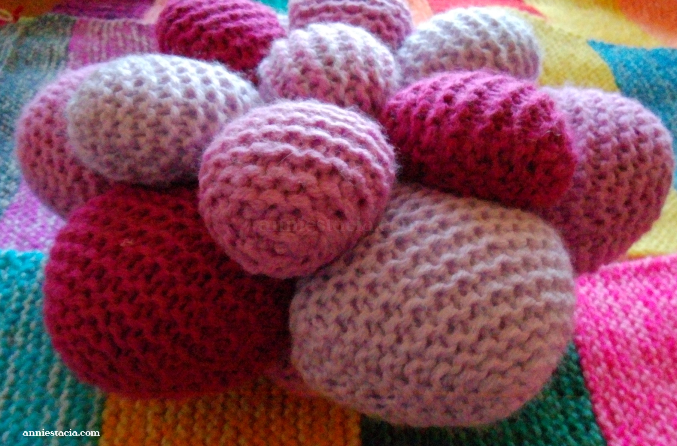 Roze getinte bloemkussen