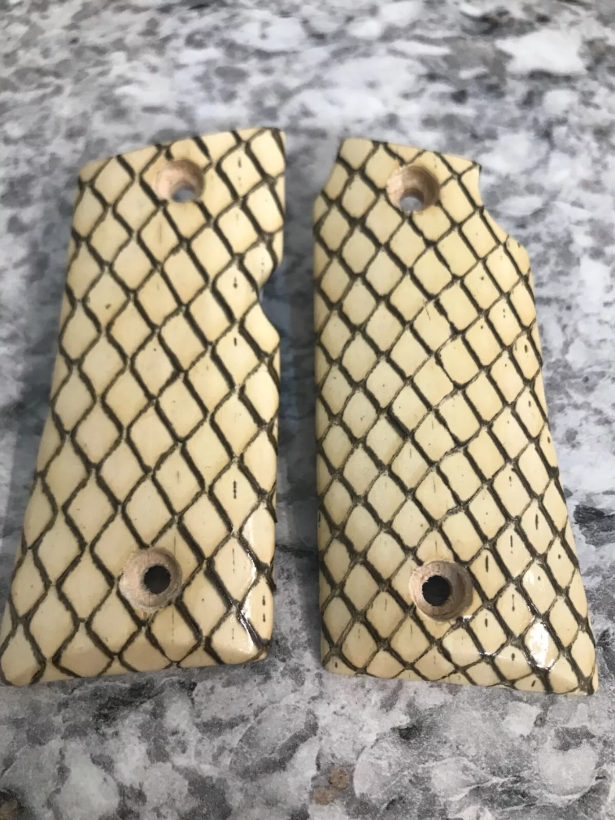 Colt Mustang pistol grips wrapped in Cobra snakeskin