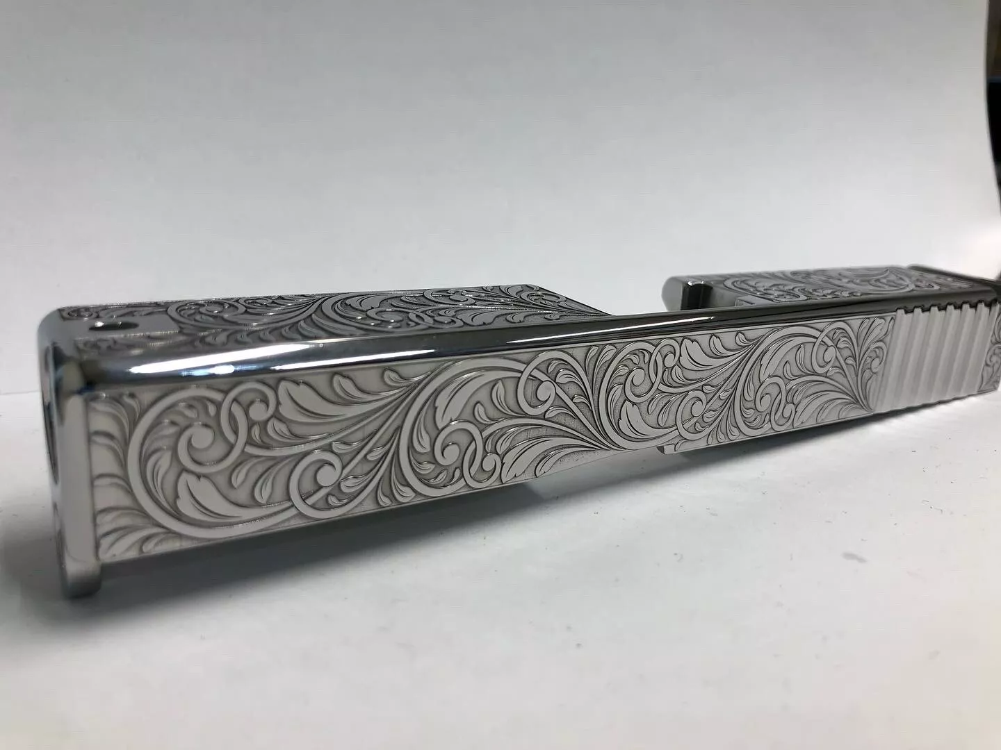 Custom DEEP Laser engraved Glock 19 mirror polished Slide Gen 3 g19 scrolls