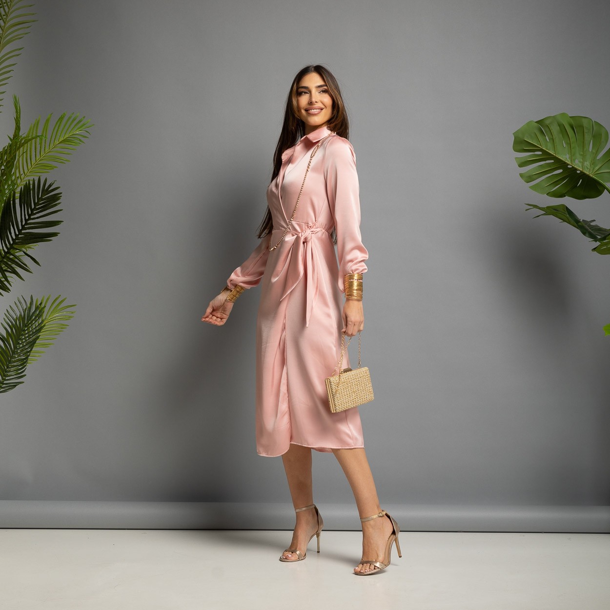 ROBE EN SATIN ROSE