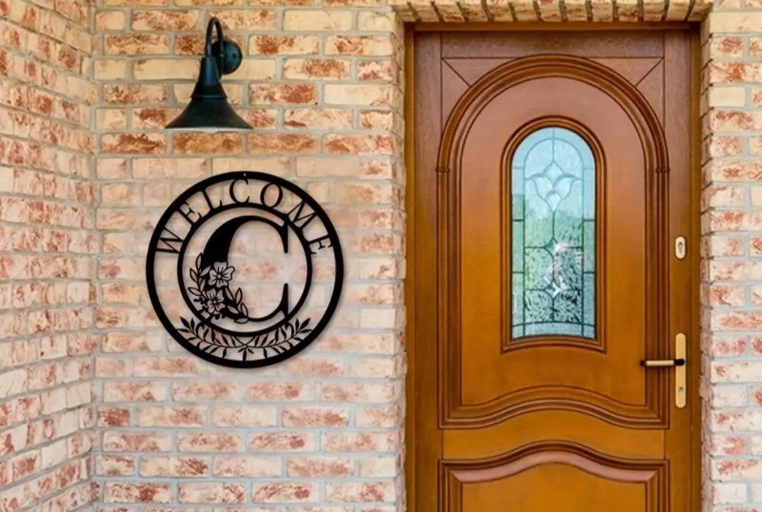 Welcome Sign, all 28 alphabets / Panneau de bienvenue, les 28 alphabets.