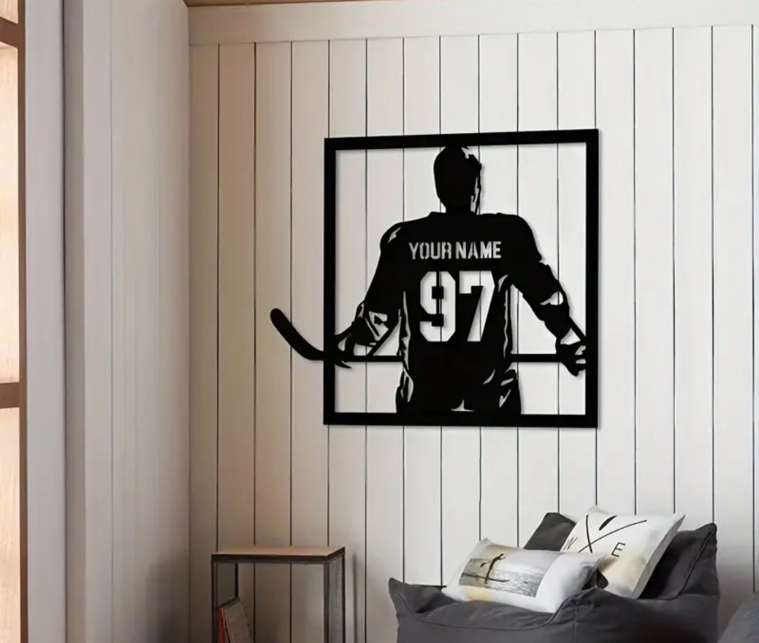 Custom Metal Graphic Wall Art hockey player / Joueur de hockey mural art graphique en métal personnalisé