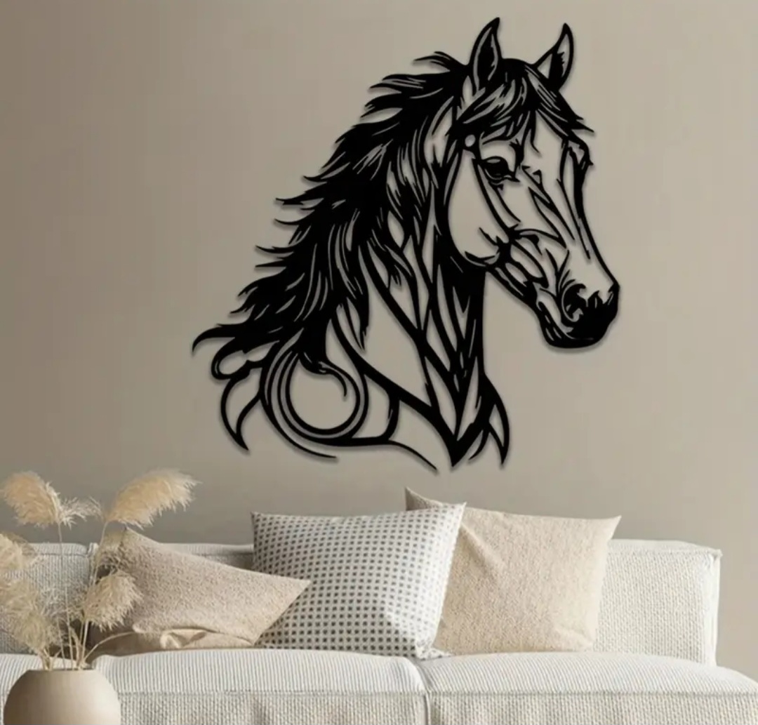 Metal Horse Wall Art / Art mural de cheval en métal.